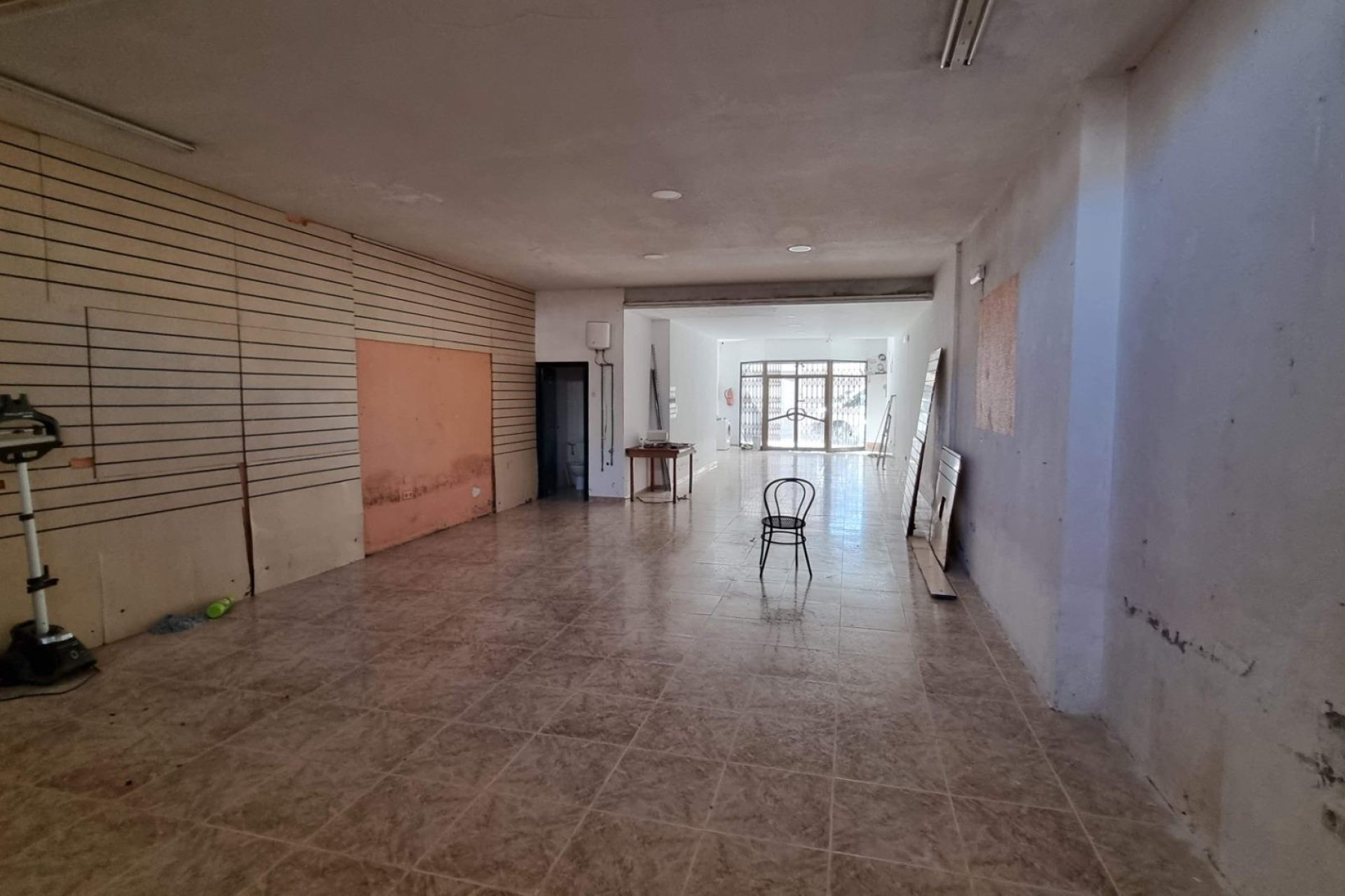 Reventa - Local comercial - Orihuela - Zona Centro