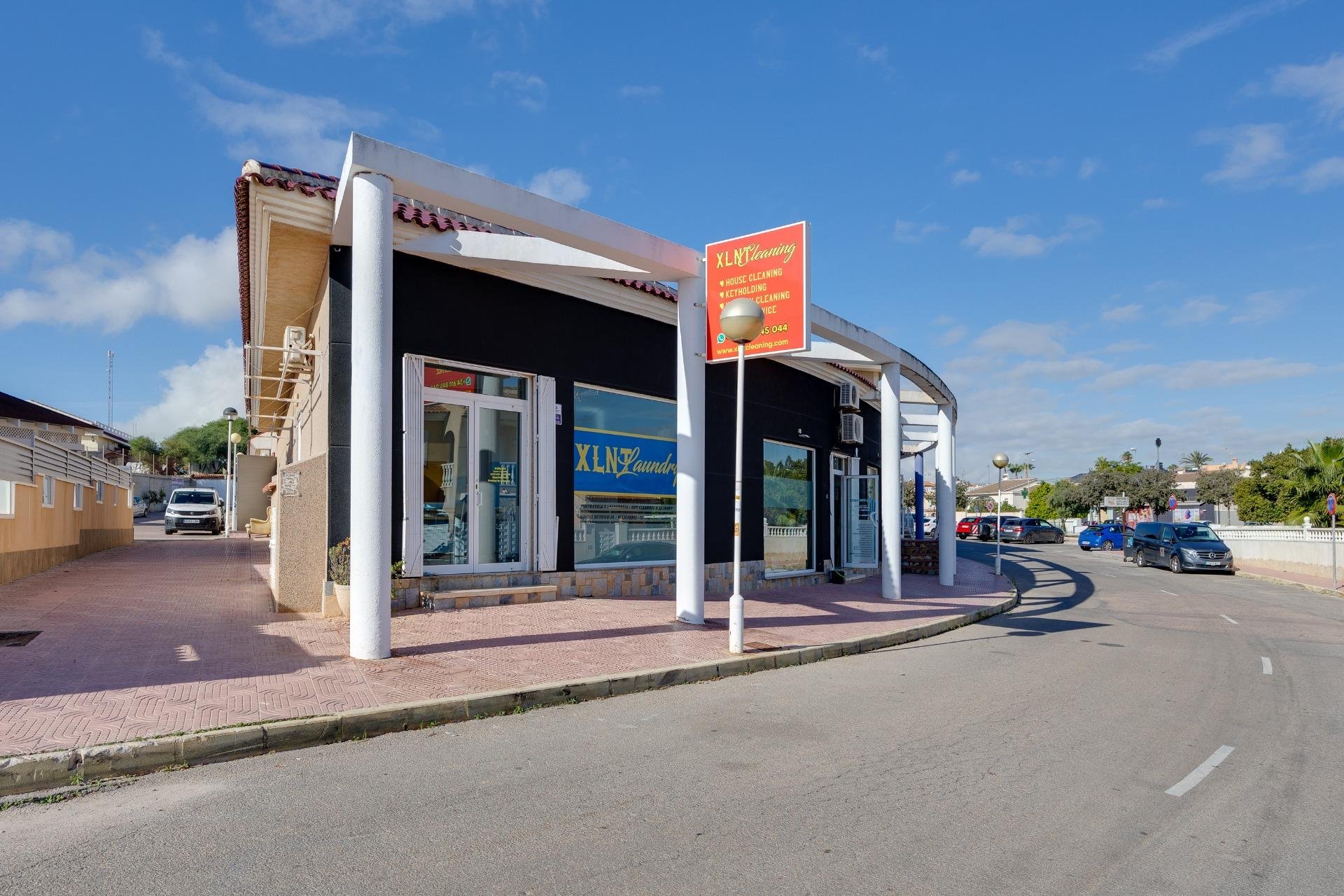 Reventa - Local comercial - Rojales - DOÑA PEPA - CIUDAD QUESADA