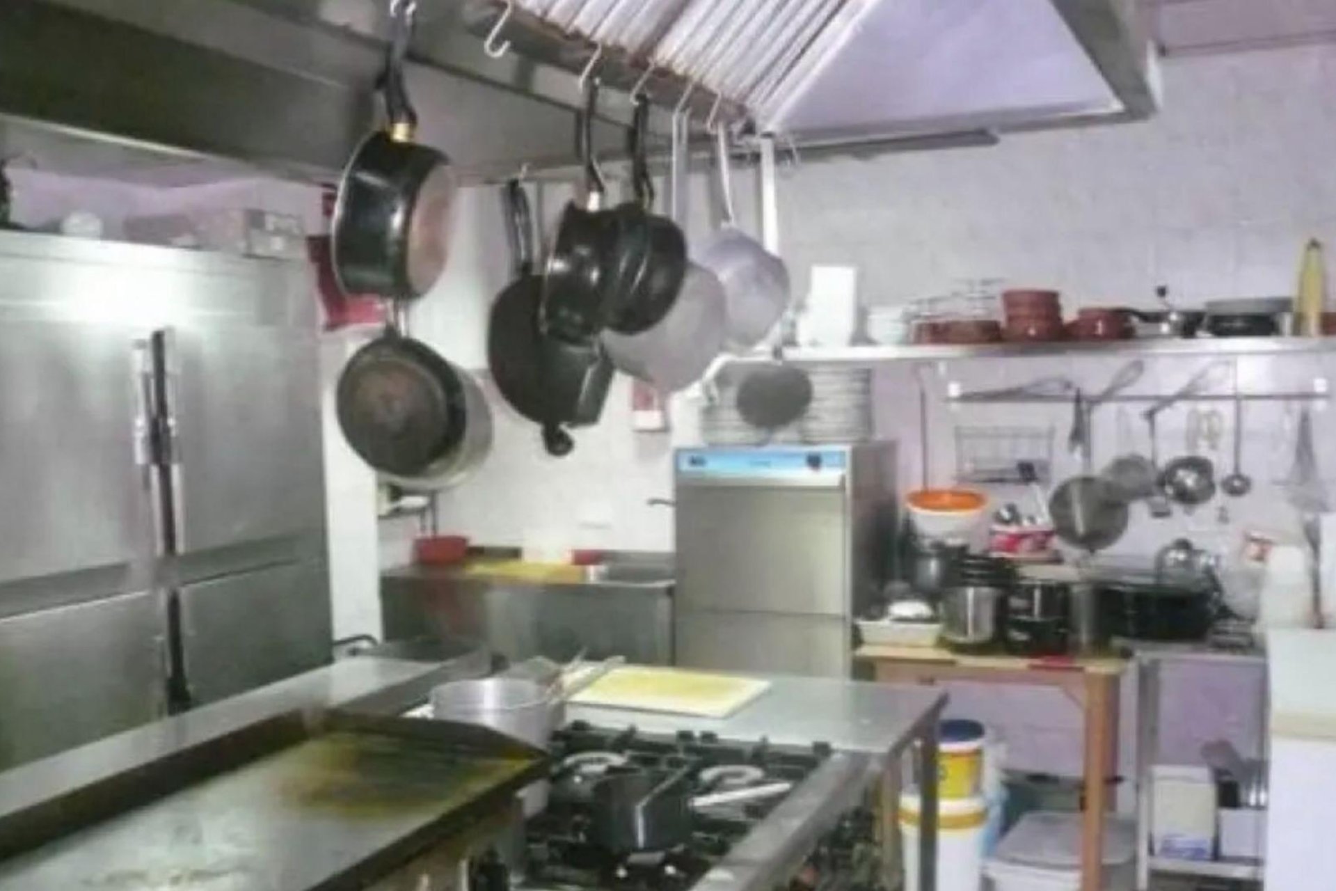 Reventa - Local comercial - Torrevieja - Acequion