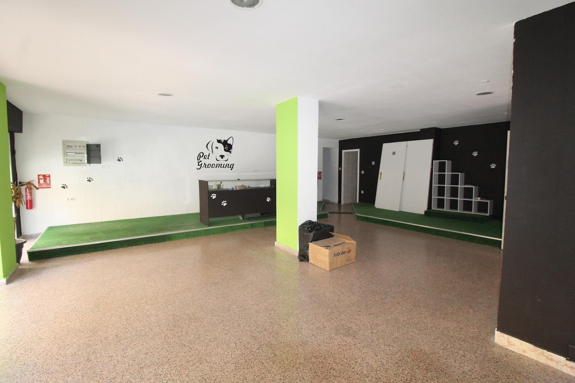 Reventa - Local comercial - Torrevieja - Playa del Cura