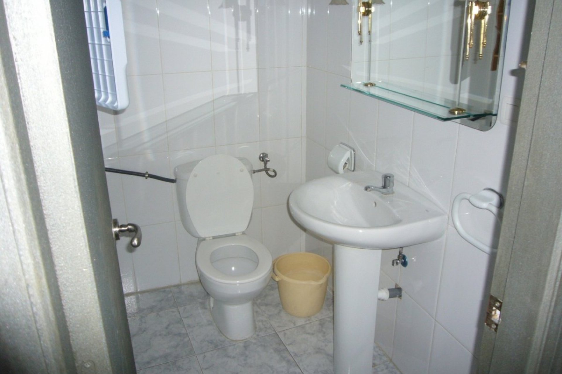 Reventa - Local comercial - Torrevieja - torrevieja