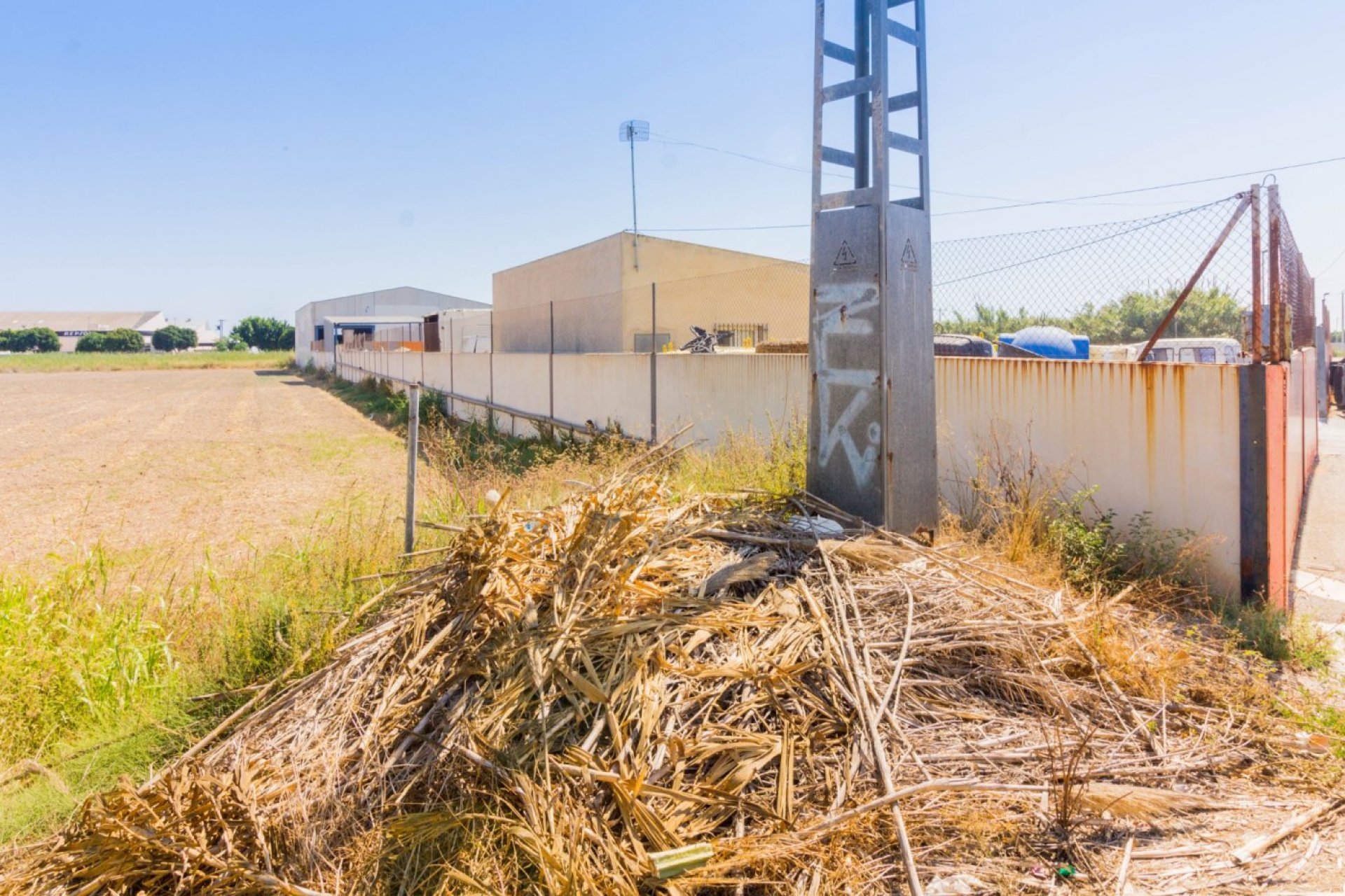 Reventa - Nave industrial - Callosa de Segura - Barrio el Palmeral