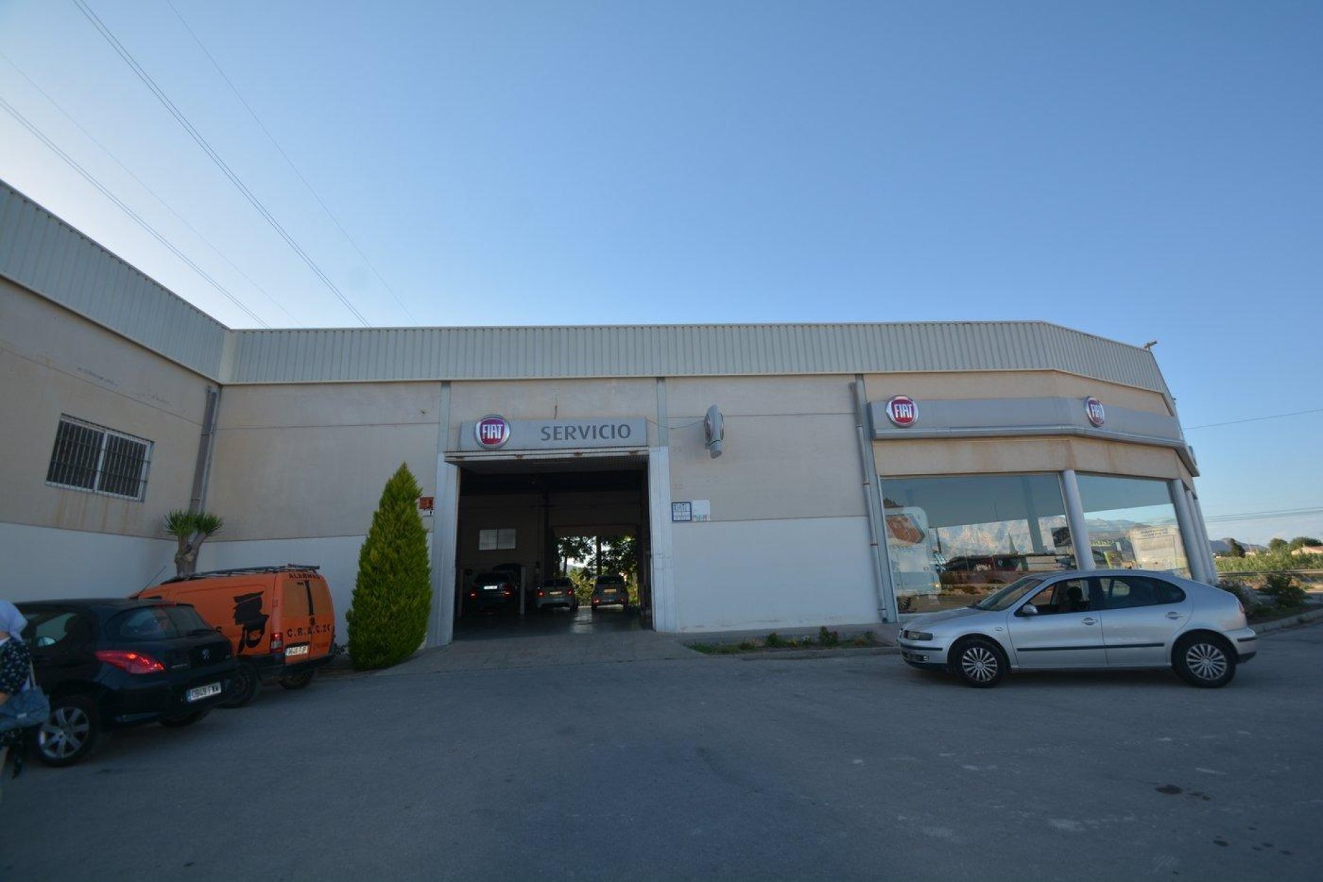 Reventa - Nave industrial - Orihuela - Correntías Bajas