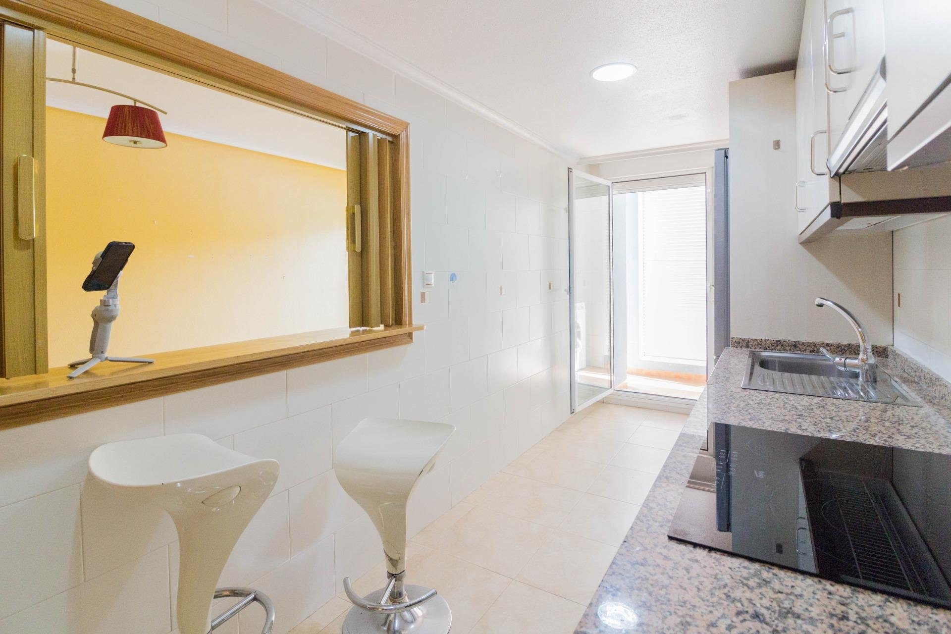 Reventa - Piso - Callosa de Segura - I.E.S. VEGA BAJA