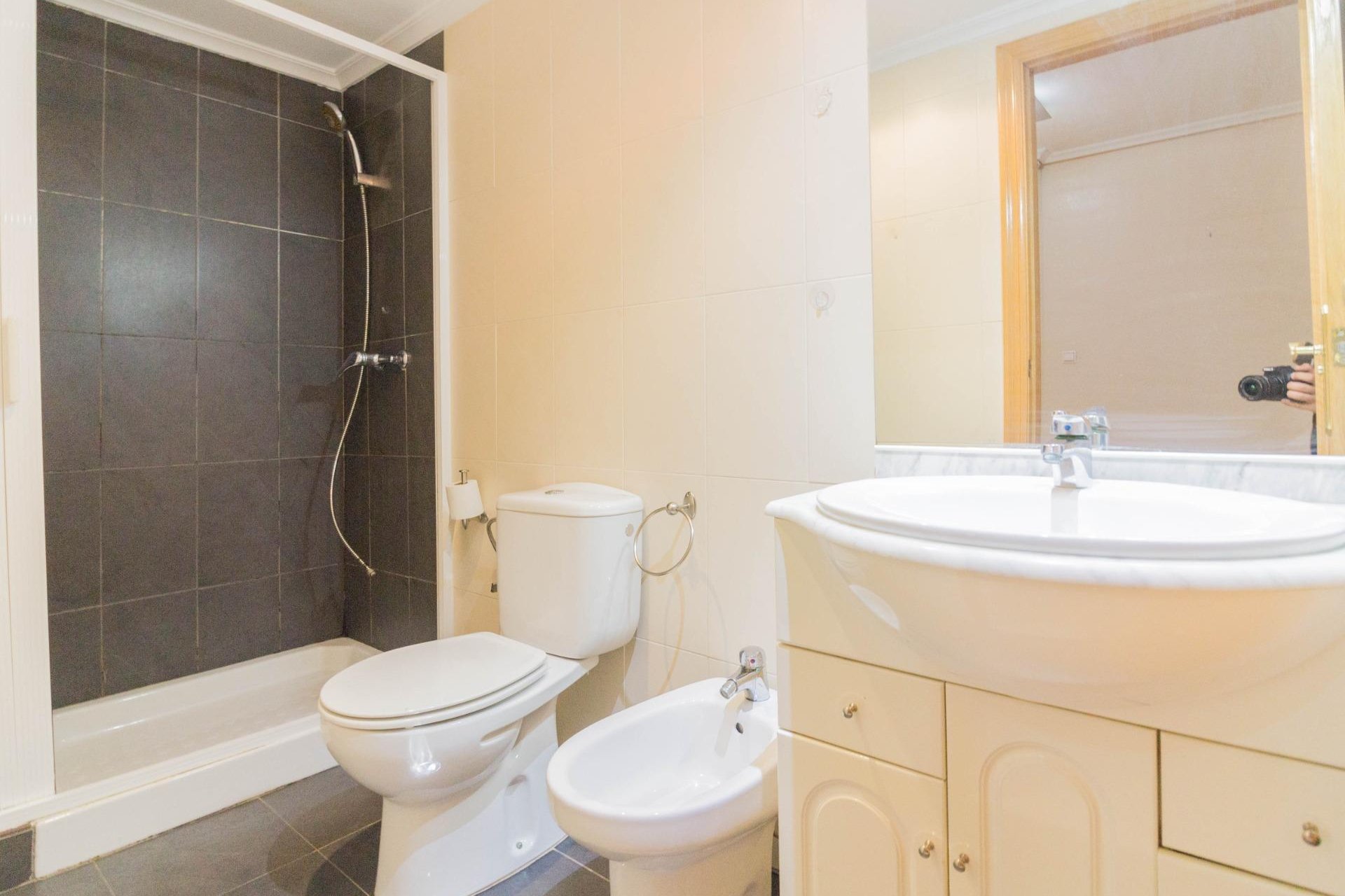 Reventa - Piso - Callosa de Segura - I.E.S. VEGA BAJA