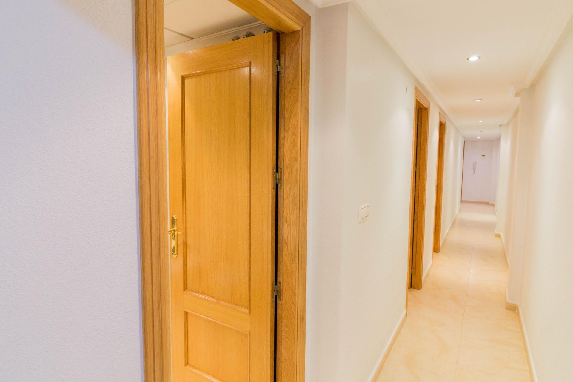 Reventa - Piso - Callosa de Segura - I.E.S. VEGA BAJA