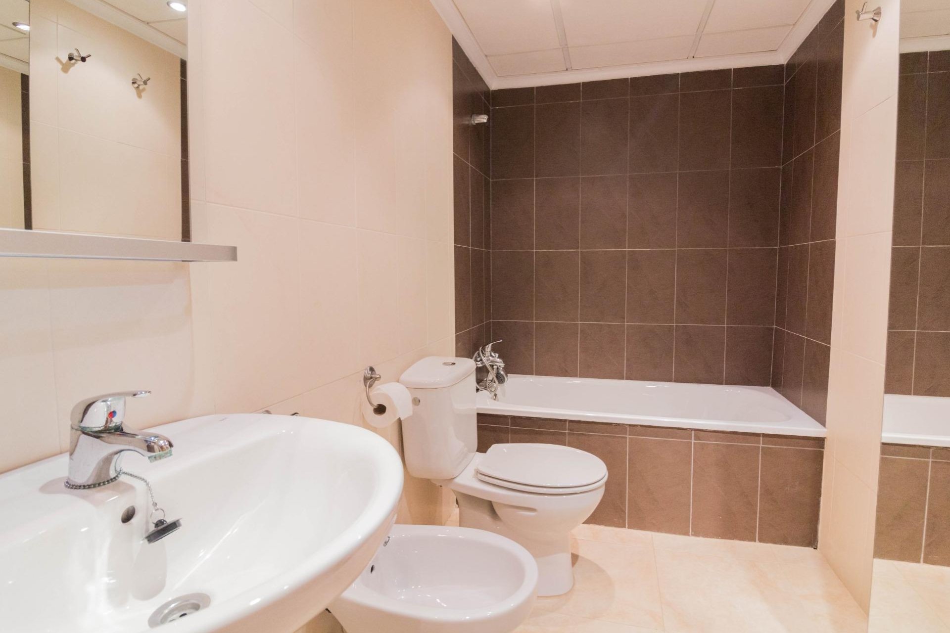 Reventa - Piso - Callosa de Segura - I.E.S. VEGA BAJA