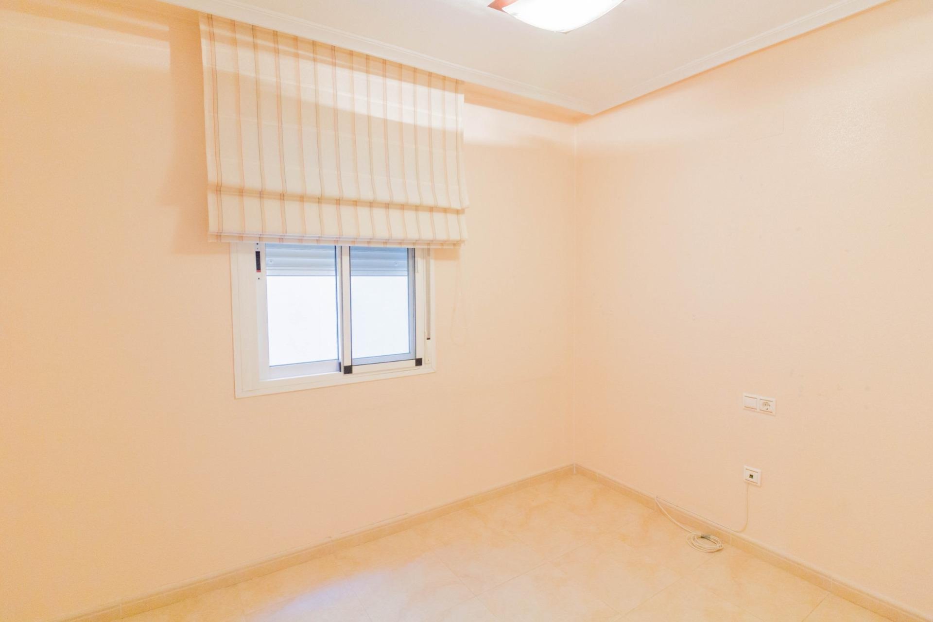 Reventa - Piso - Callosa de Segura - I.E.S. VEGA BAJA