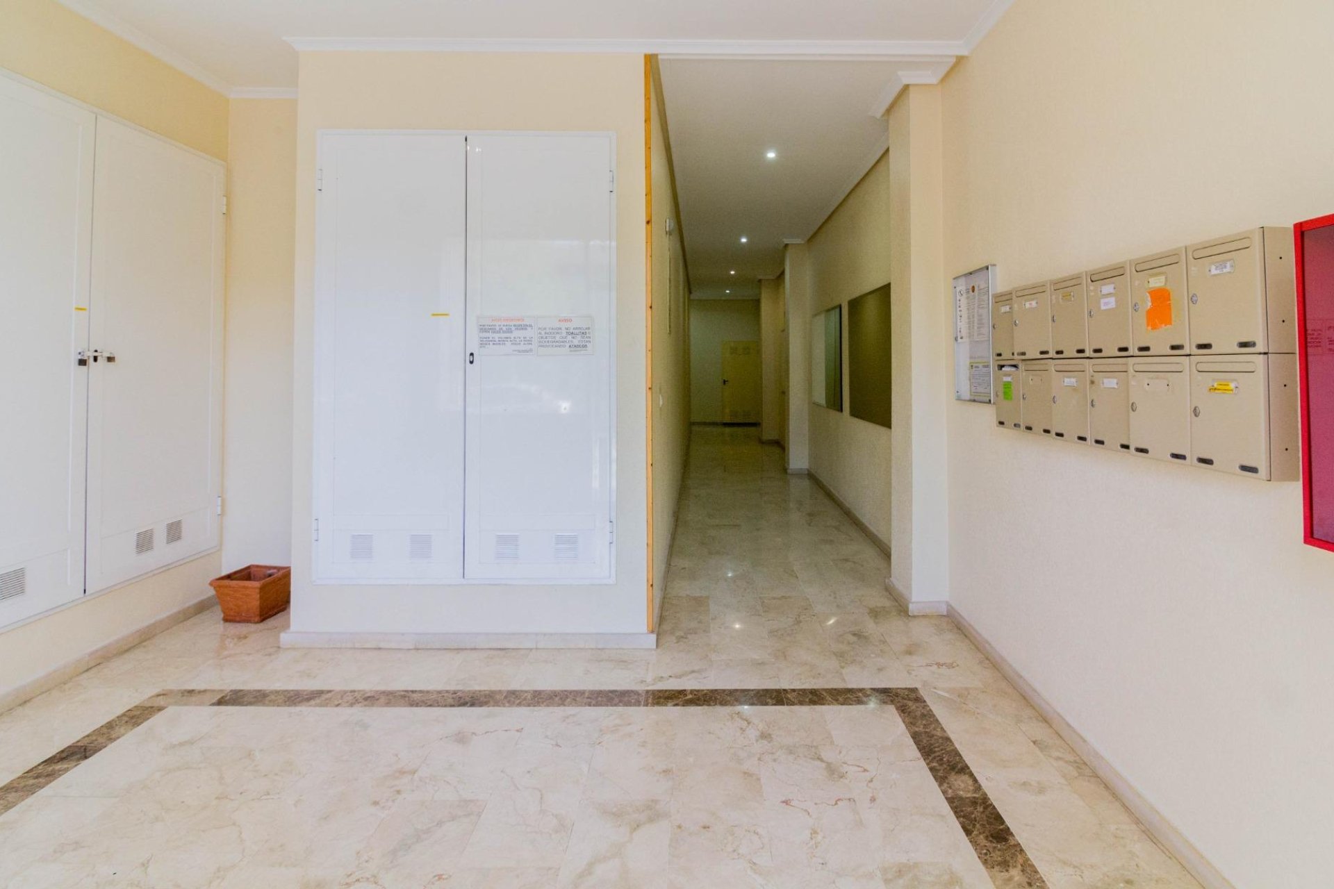 Reventa - Piso - Callosa de Segura - I.E.S. VEGA BAJA