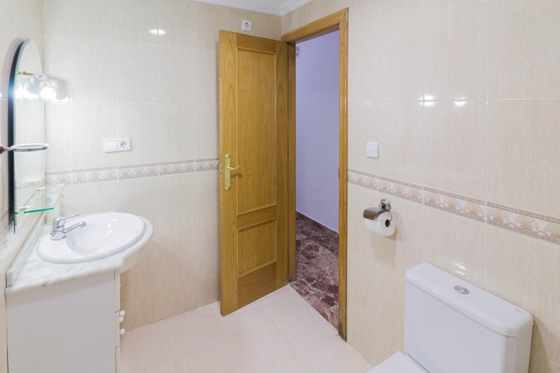 Reventa - Piso - Orihuela - Barrio de la Ocarasa