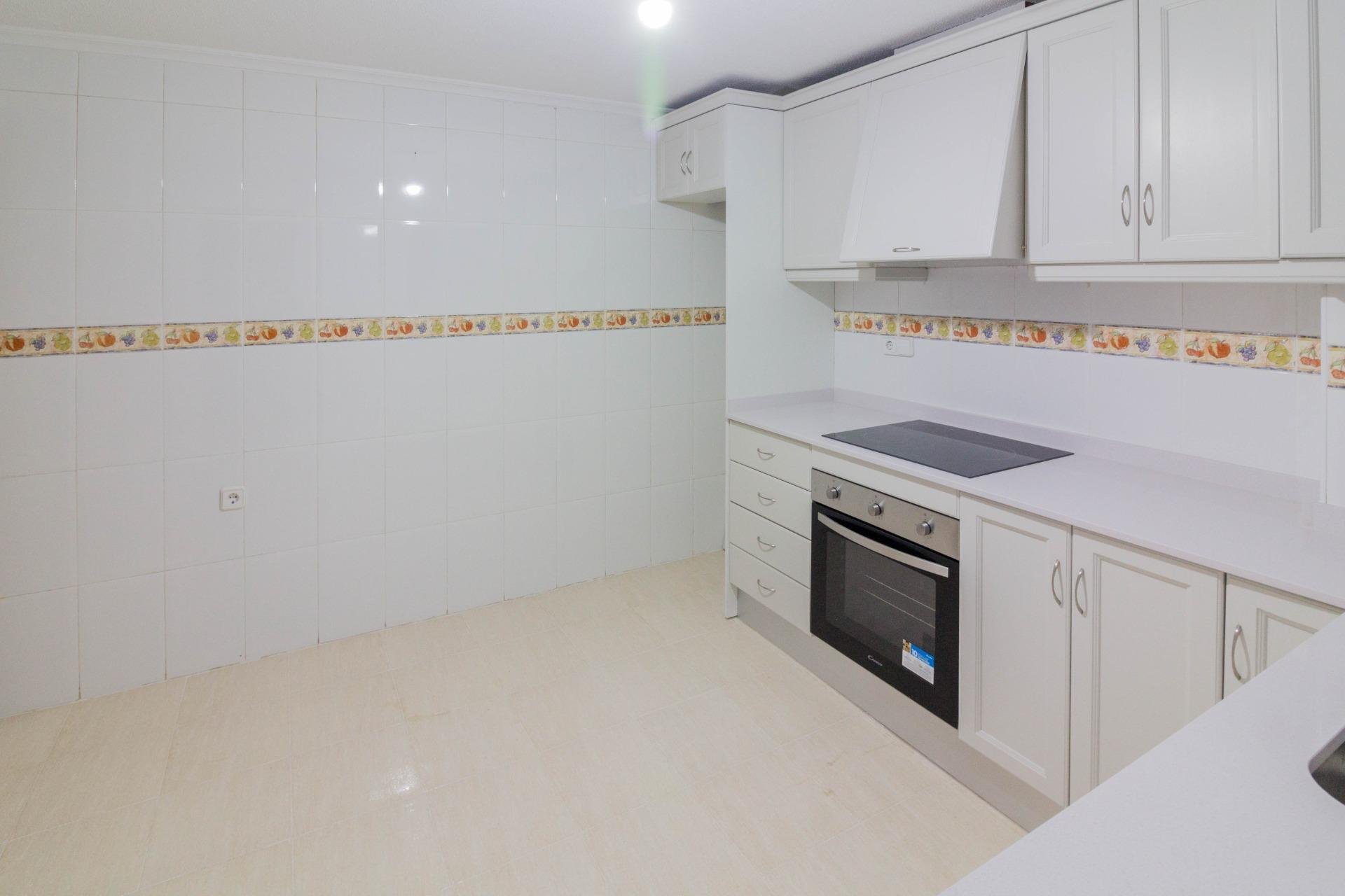 Reventa - Piso - Orihuela - Barrio de la Ocarasa