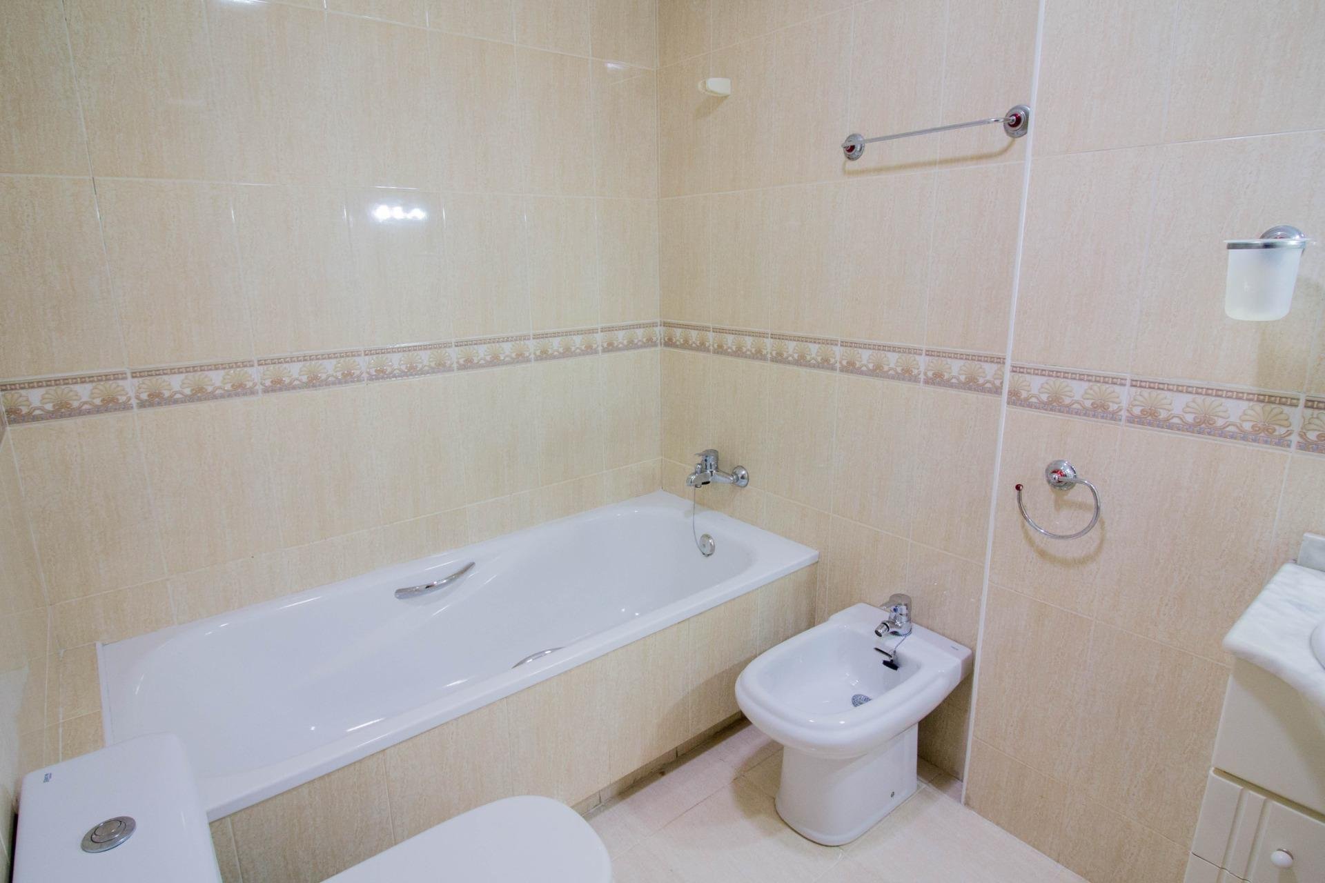 Reventa - Piso - Orihuela - Barrio de la Ocarasa