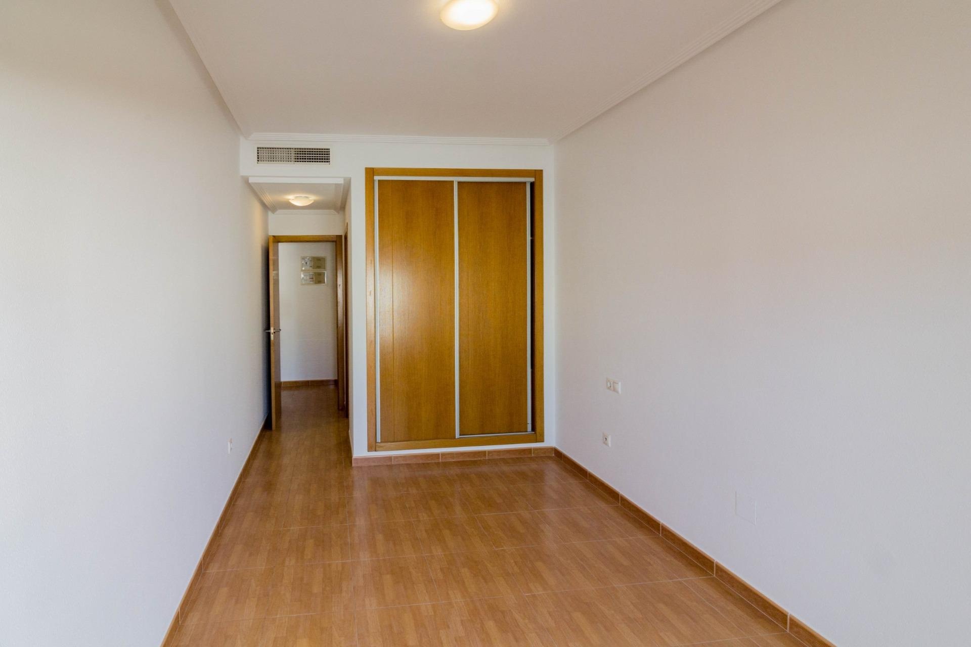 Reventa - Piso - San Isidro - Comunidad valenciana