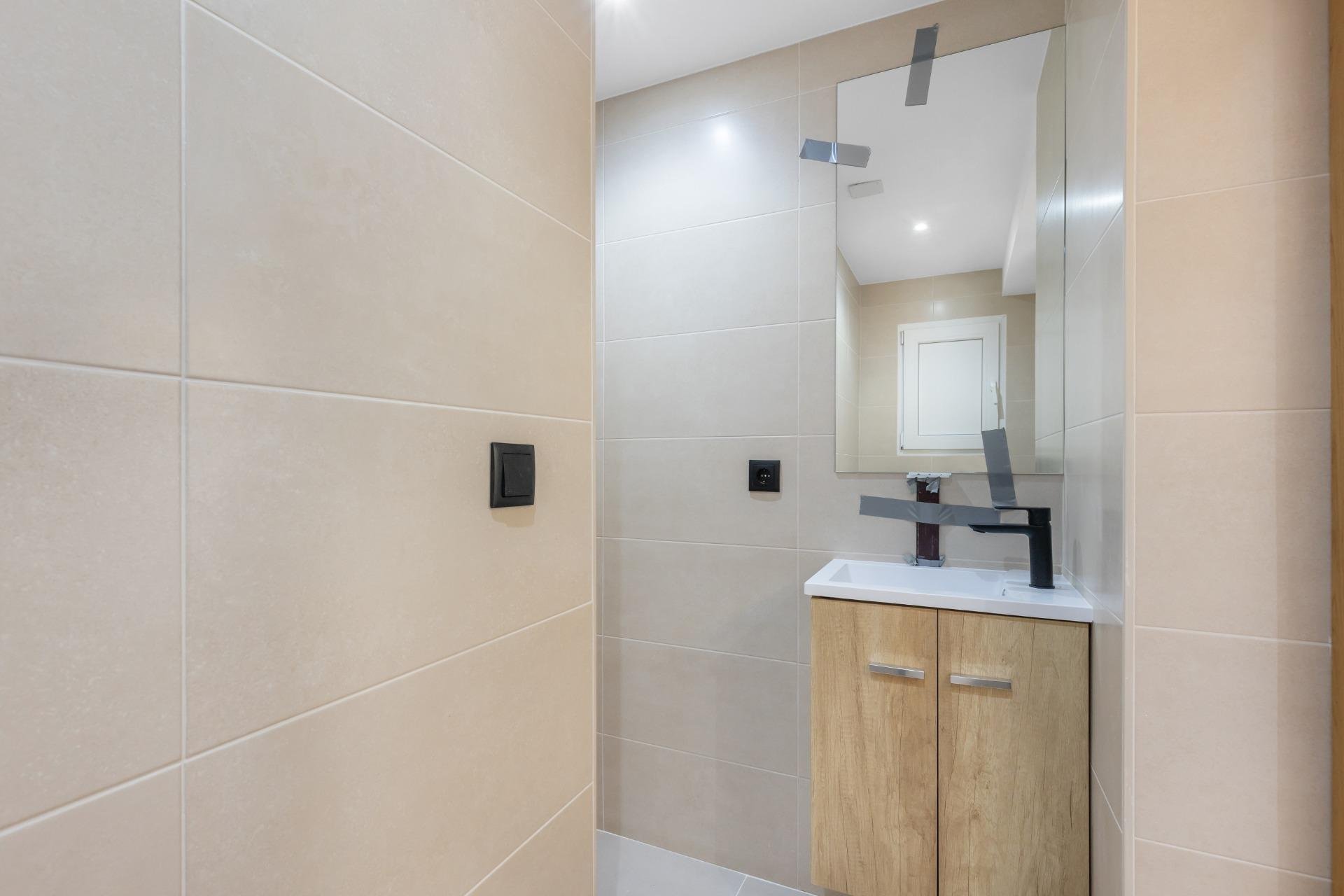 Reventa - Piso - Torrevieja - La Mata pueblo