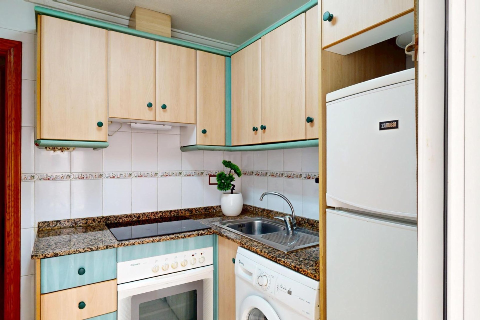 Reventa - Planta baja - Torrevieja - Estacion de autobuses