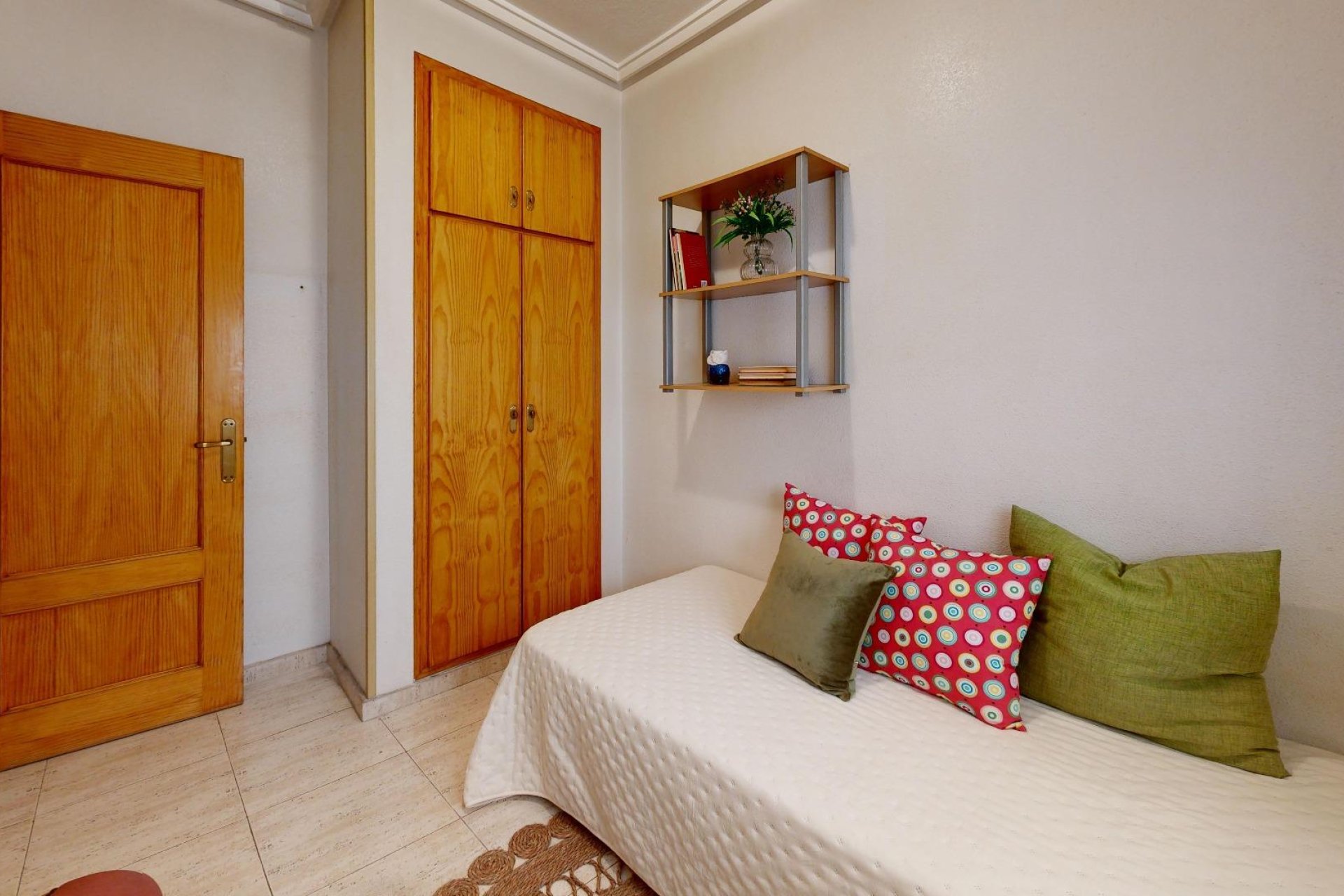 Reventa - Planta baja - Torrevieja - Estacion de autobuses