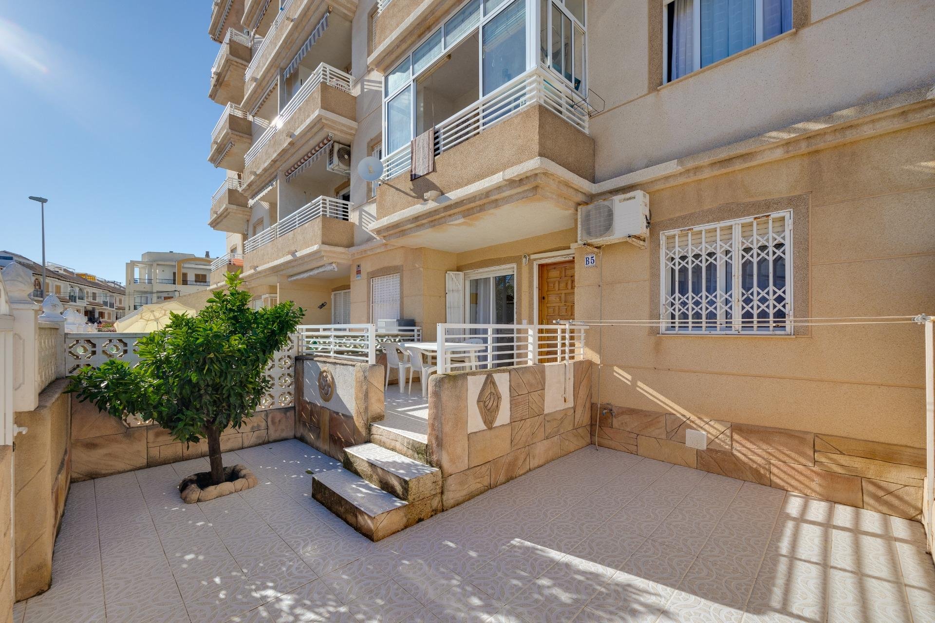 Reventa - Planta baja - Torrevieja - Playa de los Locos