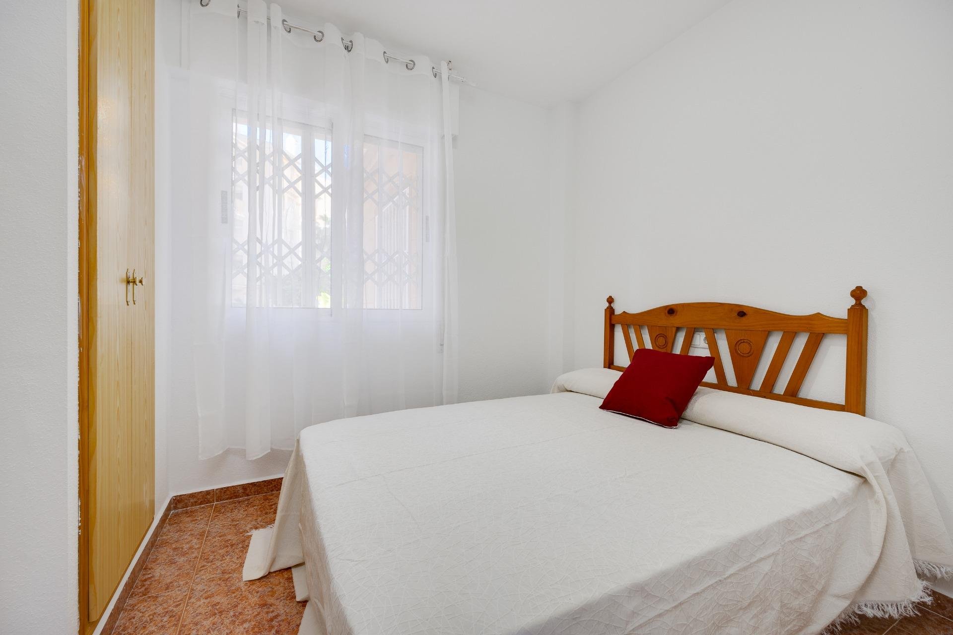 Reventa - Planta baja - Torrevieja - Playa de los Locos