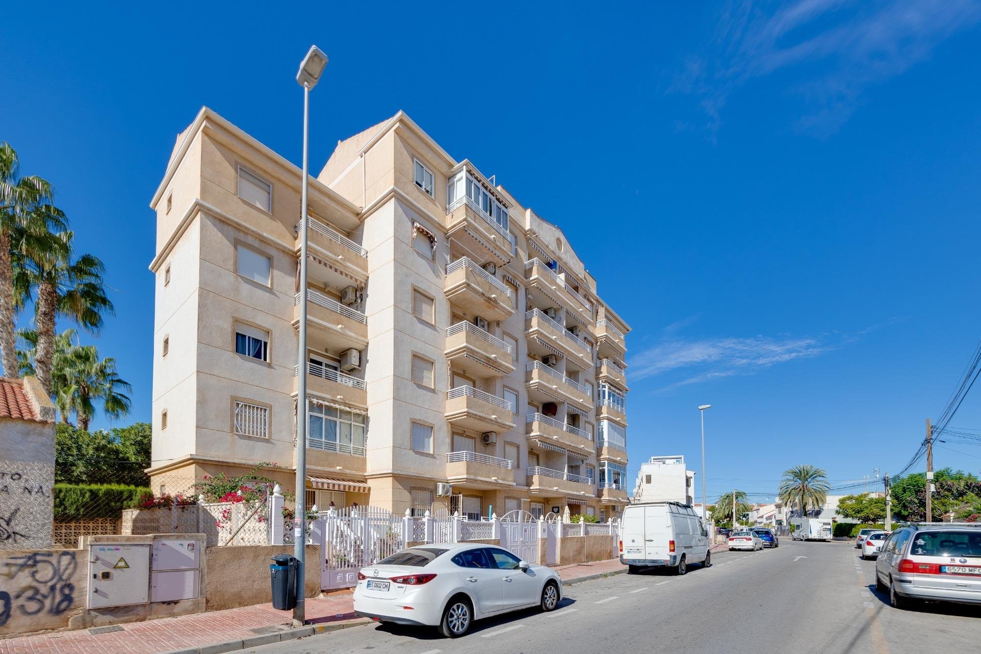 Reventa - Planta baja - Torrevieja - Playa de los Locos