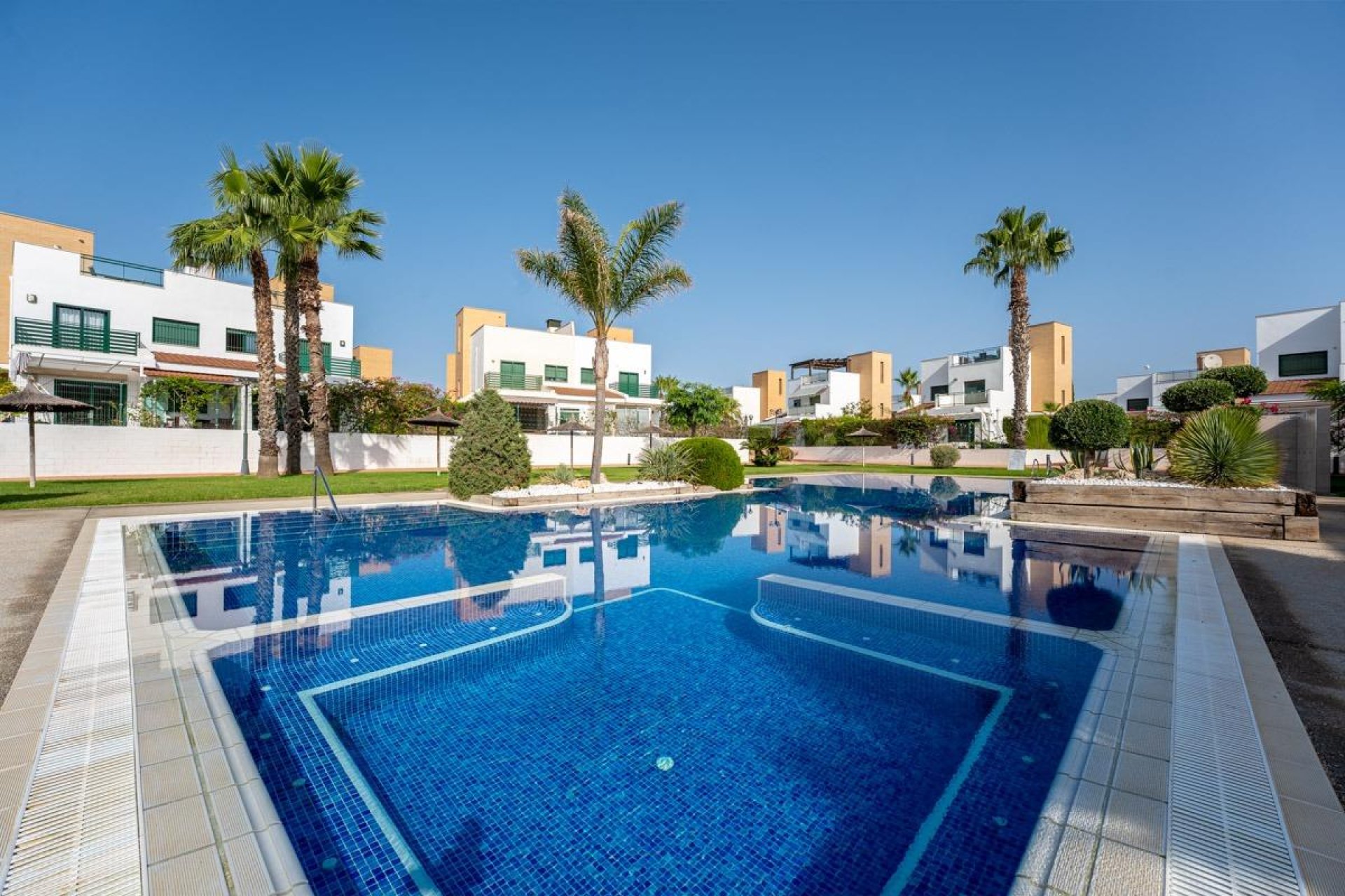 Reventa - Villa - Ciudad quesada - Altos del golf i