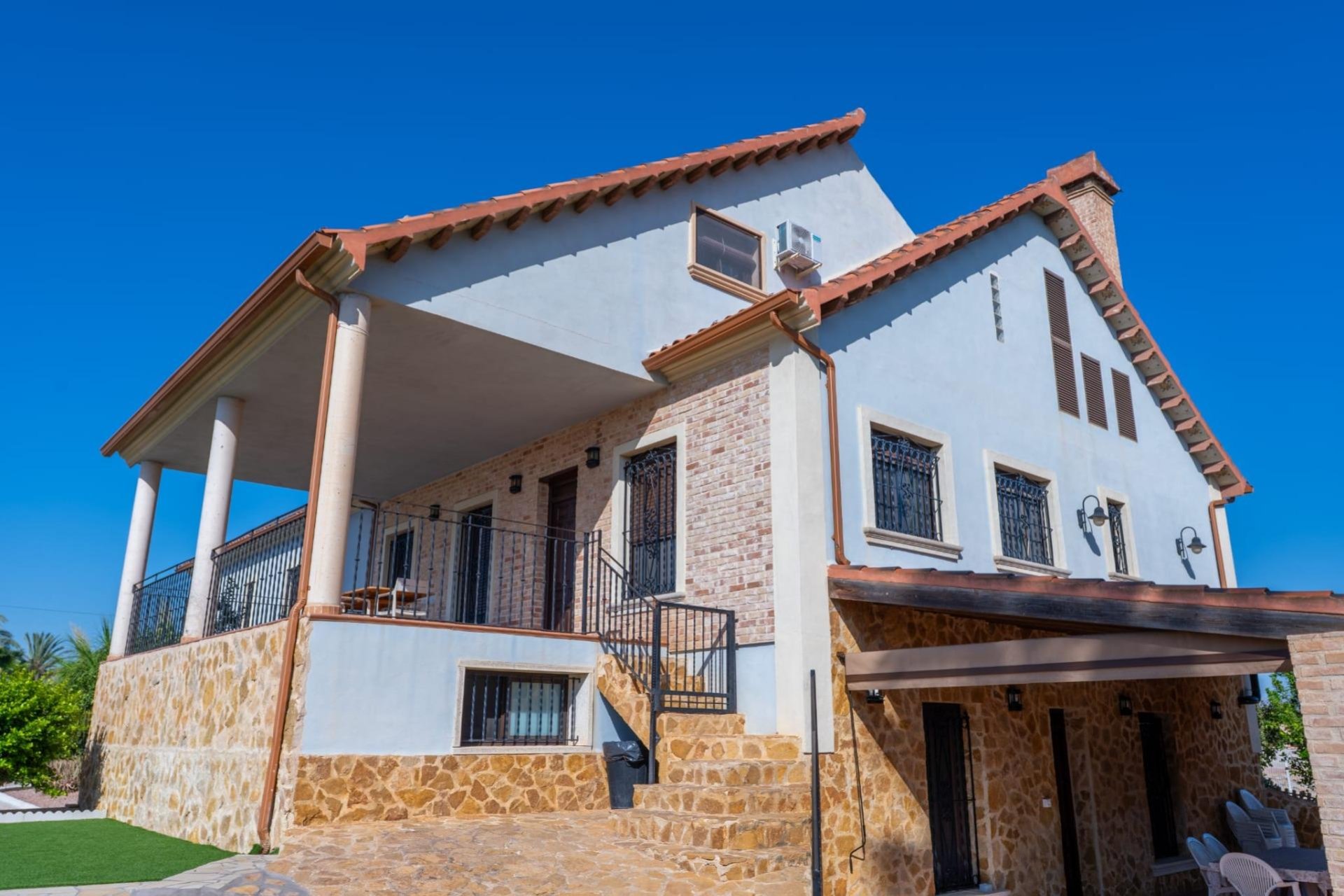 Reventa - Villa de Lujo - Catral - Comunidad valenciana