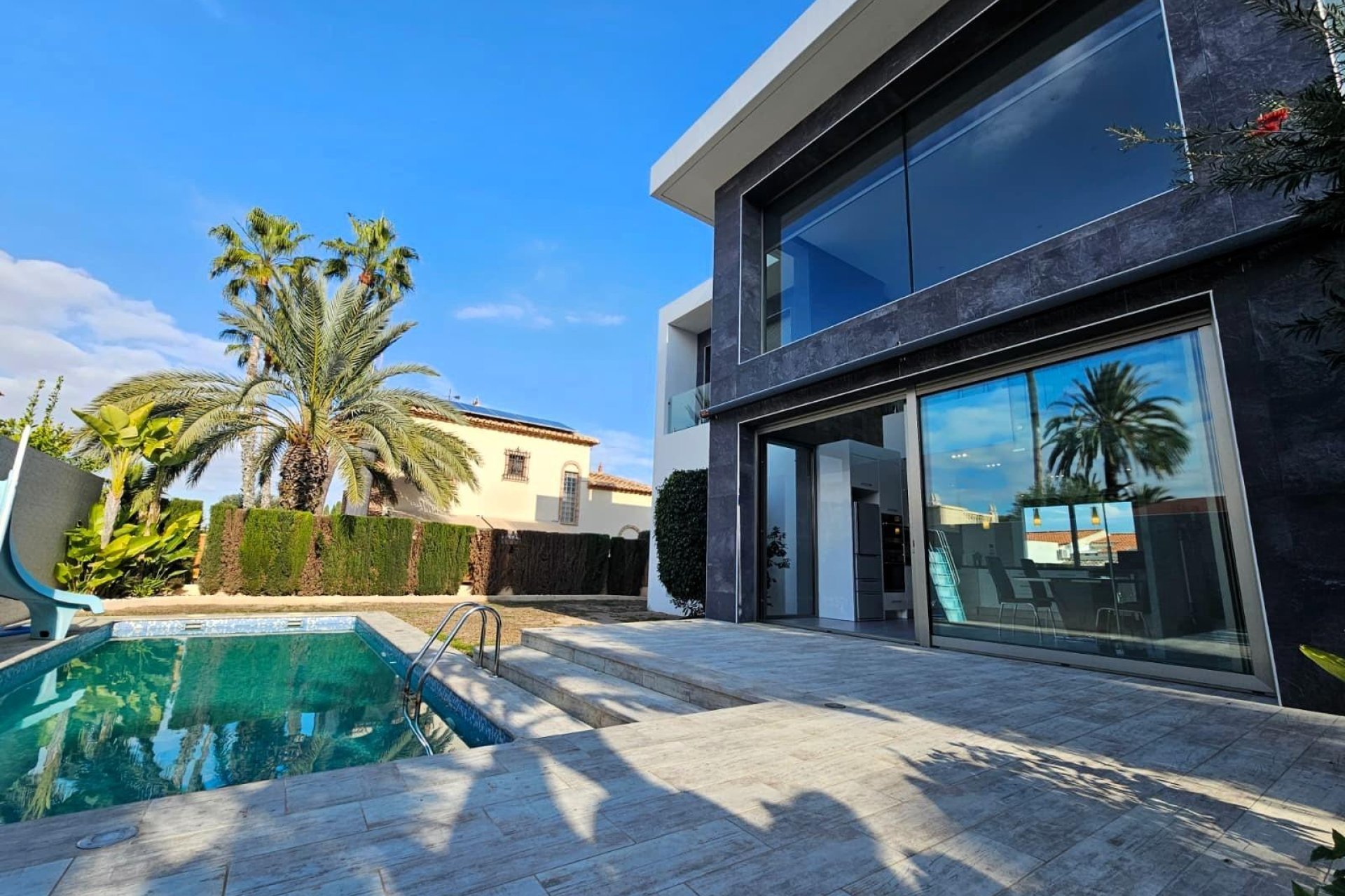 Reventa - Villa de Lujo - Torrevieja - Los Angeles