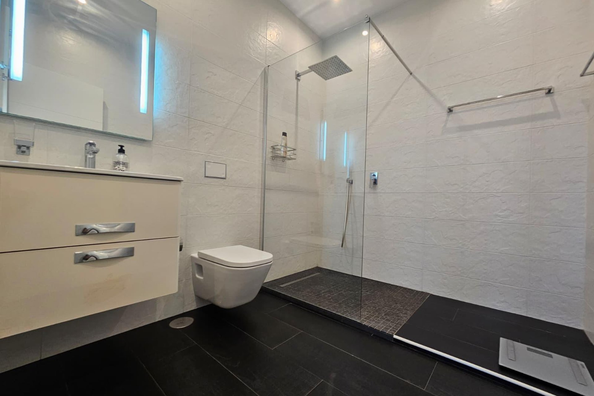 Reventa - Villa de Lujo - Torrevieja - Los Angeles