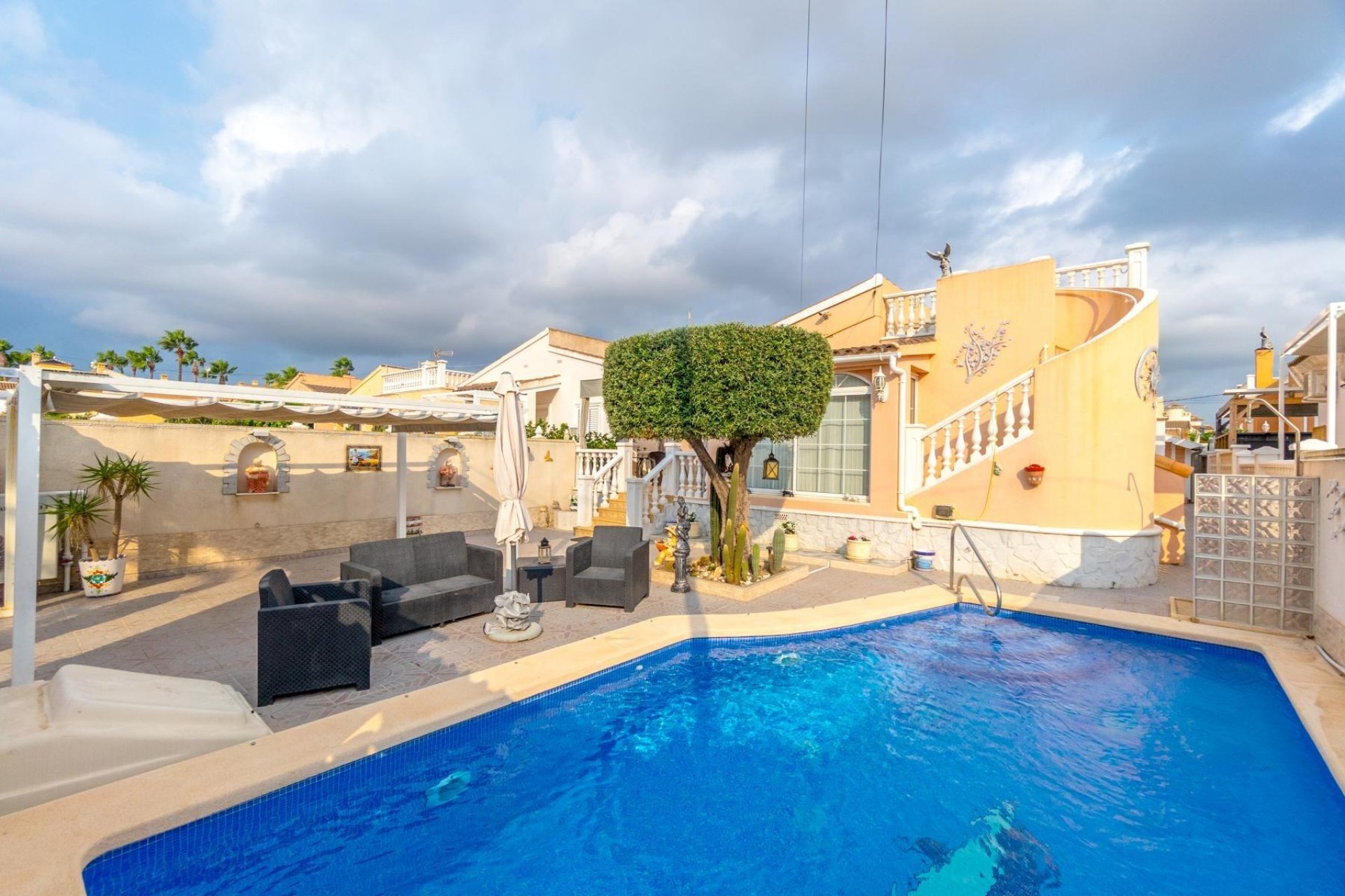 Reventa - Villa - Orihuela Costa - Punta Prima