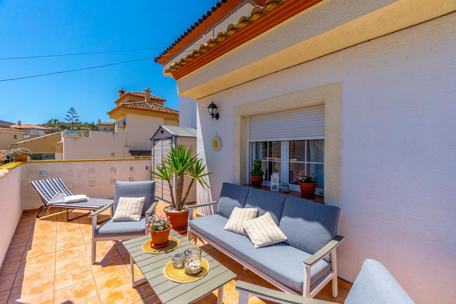 Reventa - Villa - San Miguel de Salinas - Ciudad de las comunicaciones