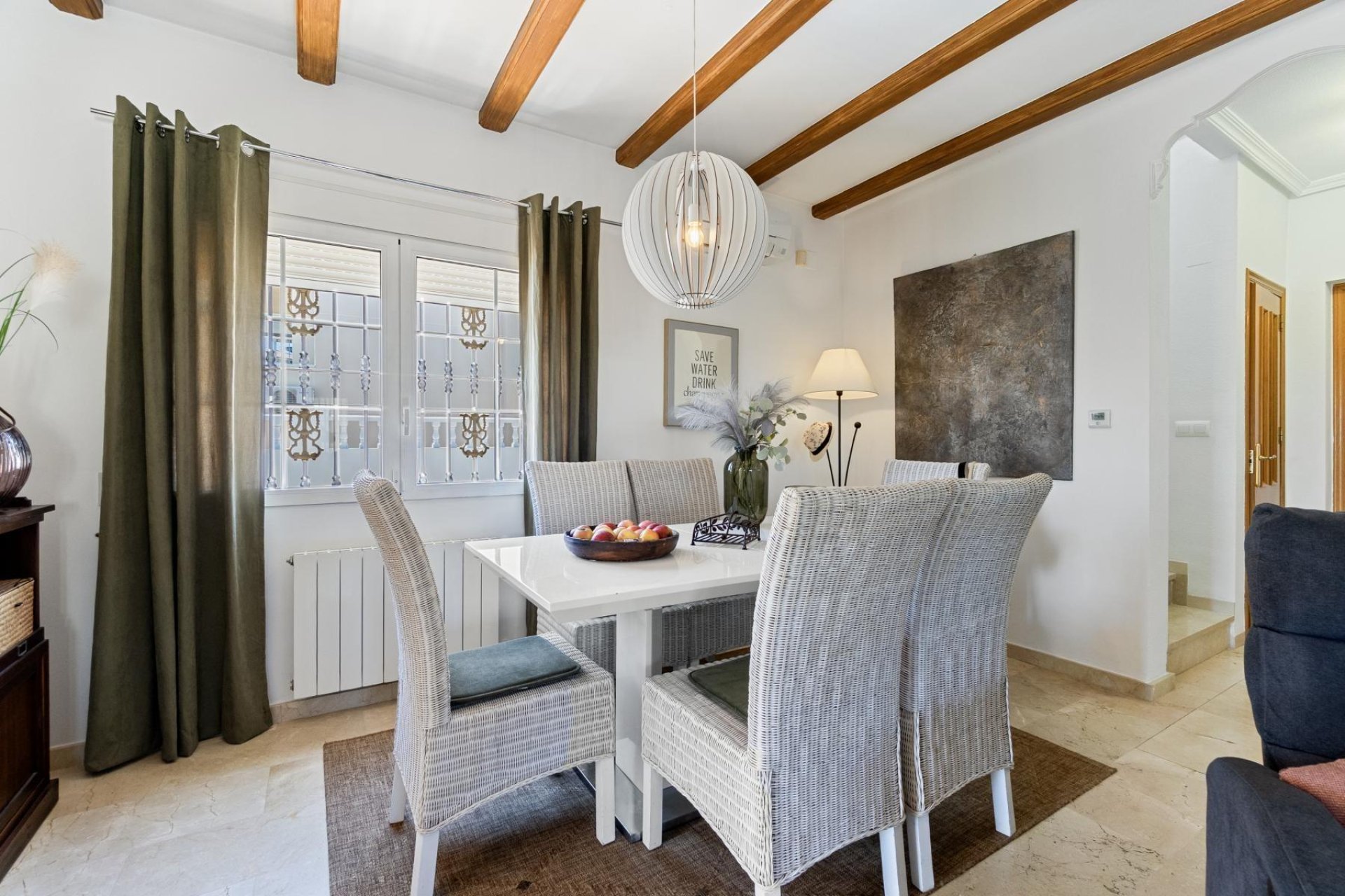 Reventa - Villa - San Miguel de Salinas - Ciudad de las comunicaciones