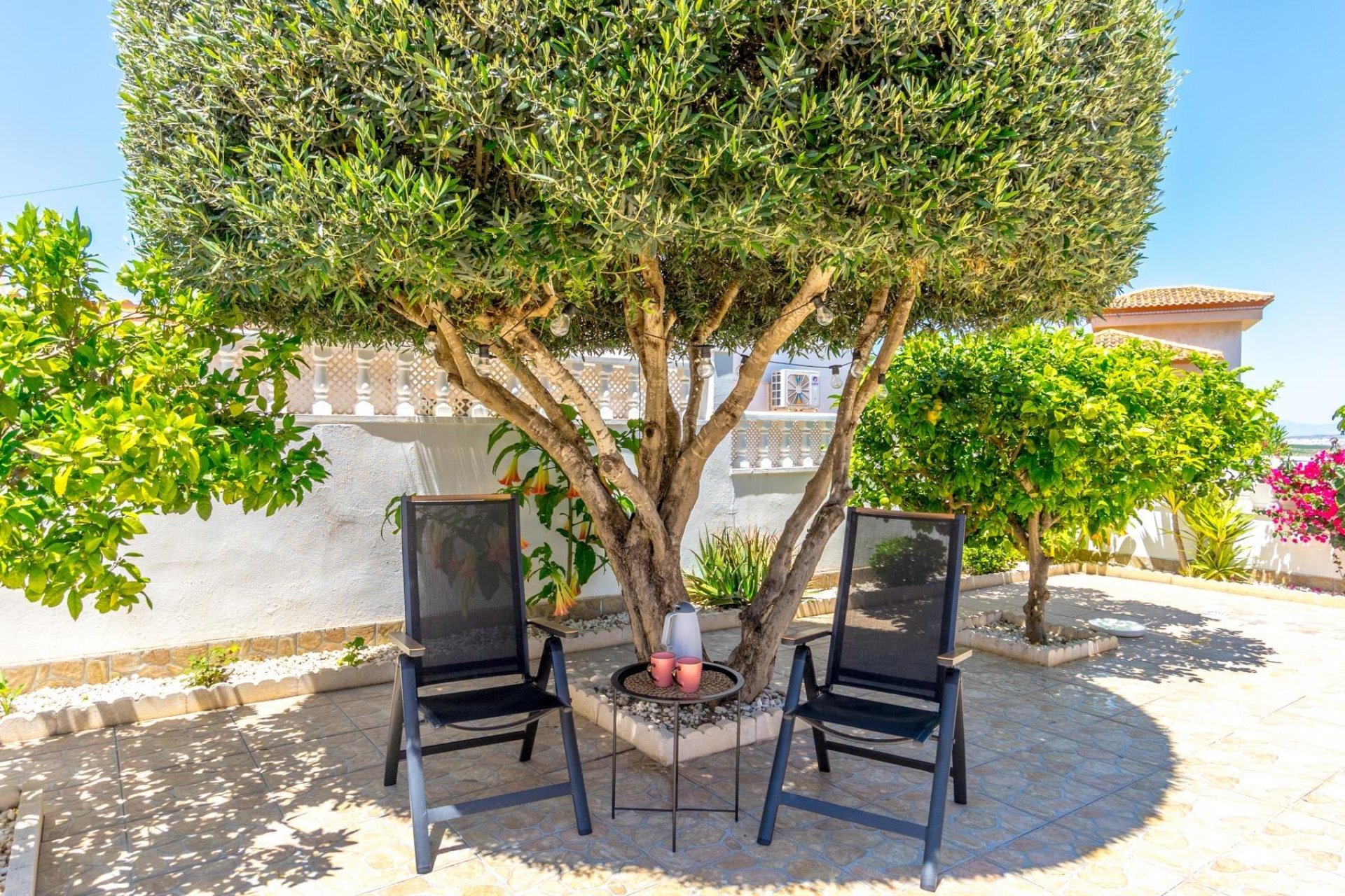 Reventa - Villa - San Miguel de Salinas - Ciudad de las comunicaciones