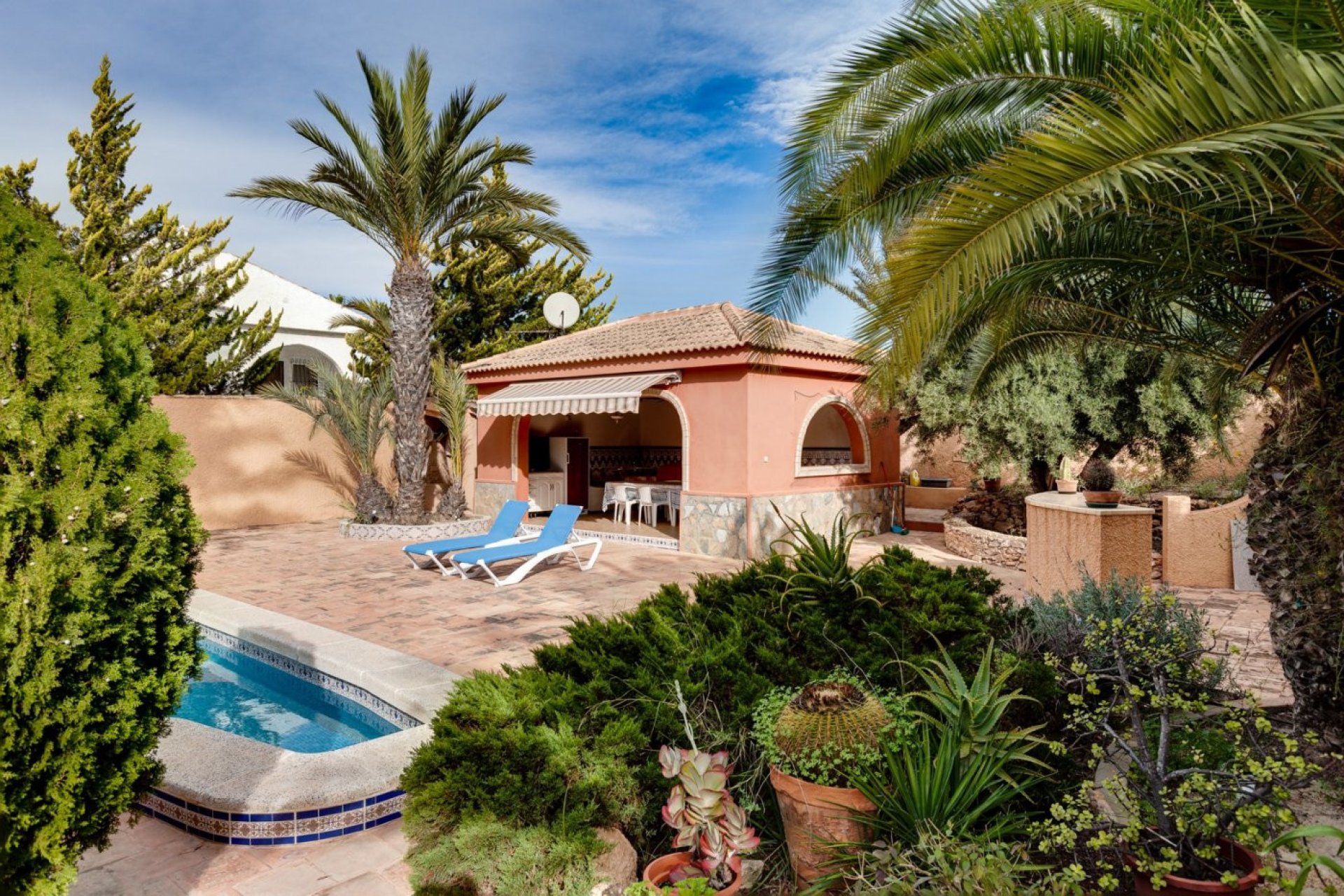 Reventa - Villa - Torrevieja - San luis