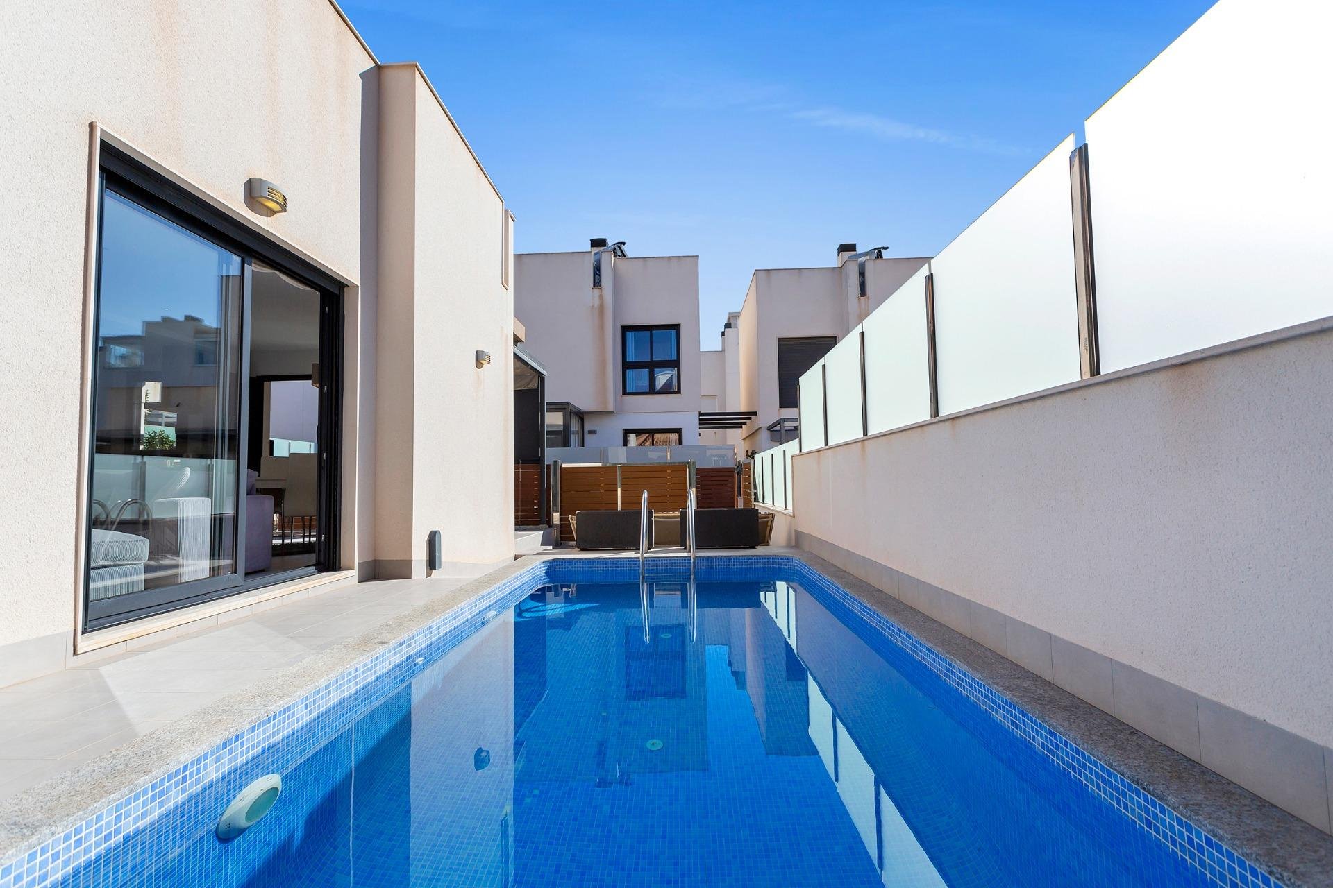 Reventa - Villa - Torrevieja - Sector 25