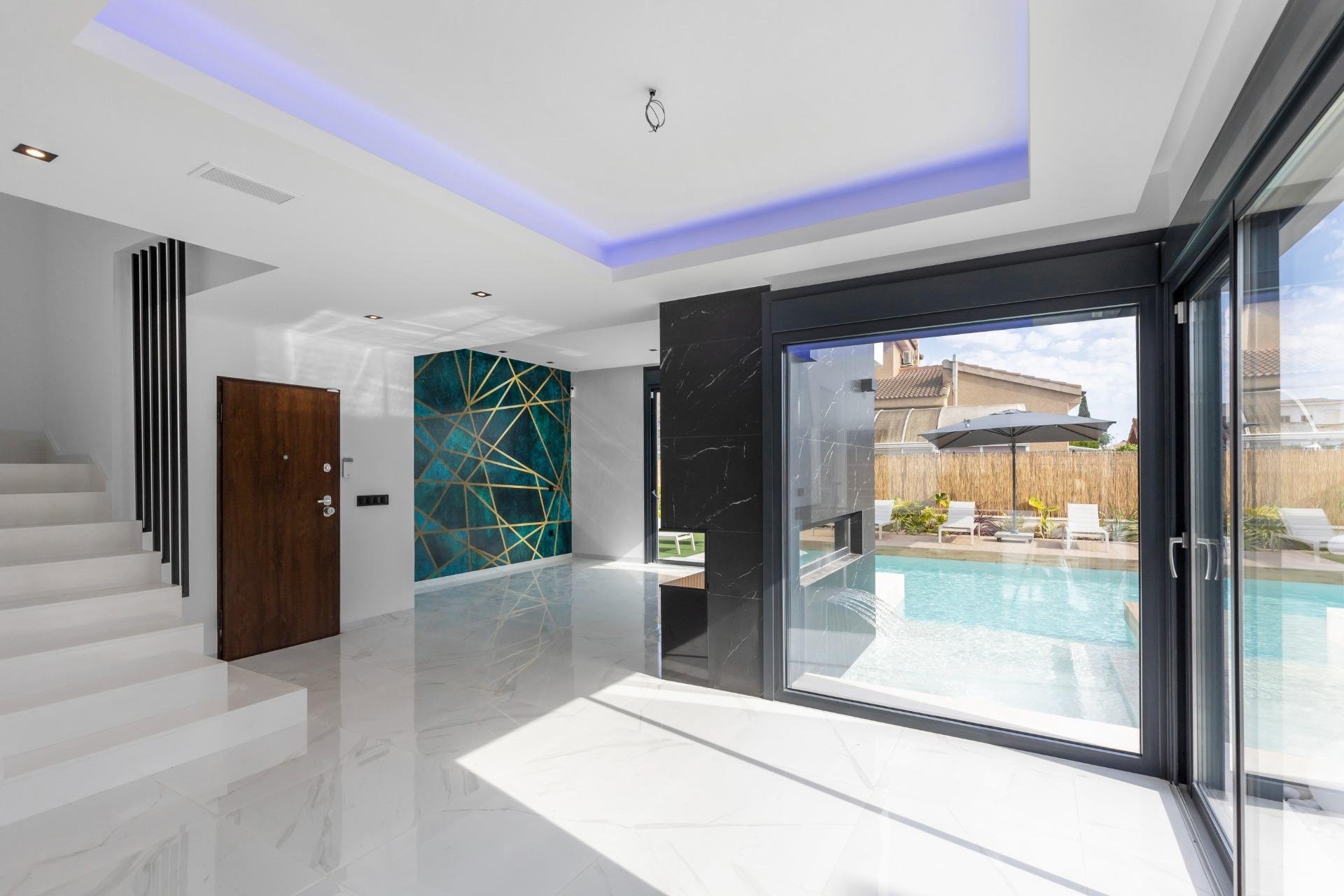 Reventa - Villa - Torrevieja - Torreta florida