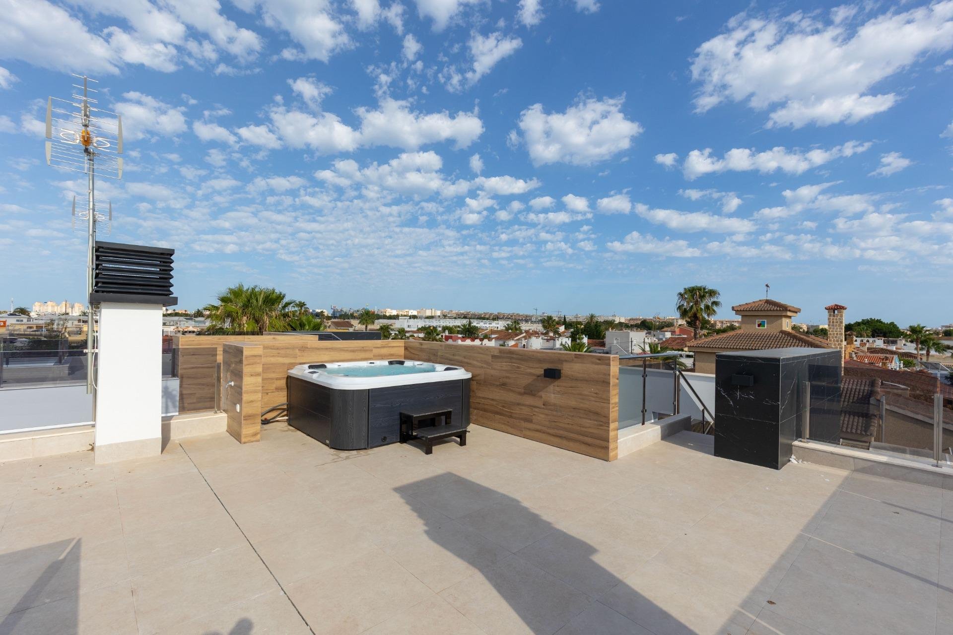 Reventa - Villa - Torrevieja - Torreta florida