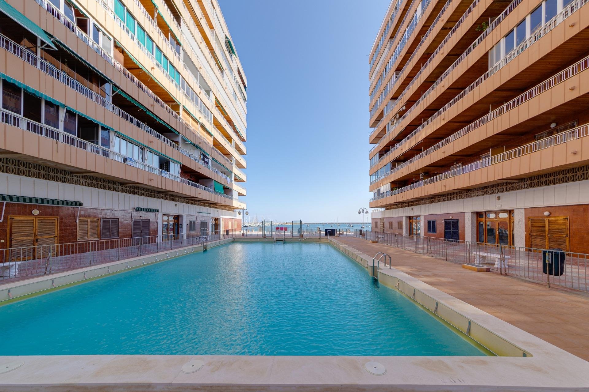 Revente - Apartamento - Torrevieja - Acequion