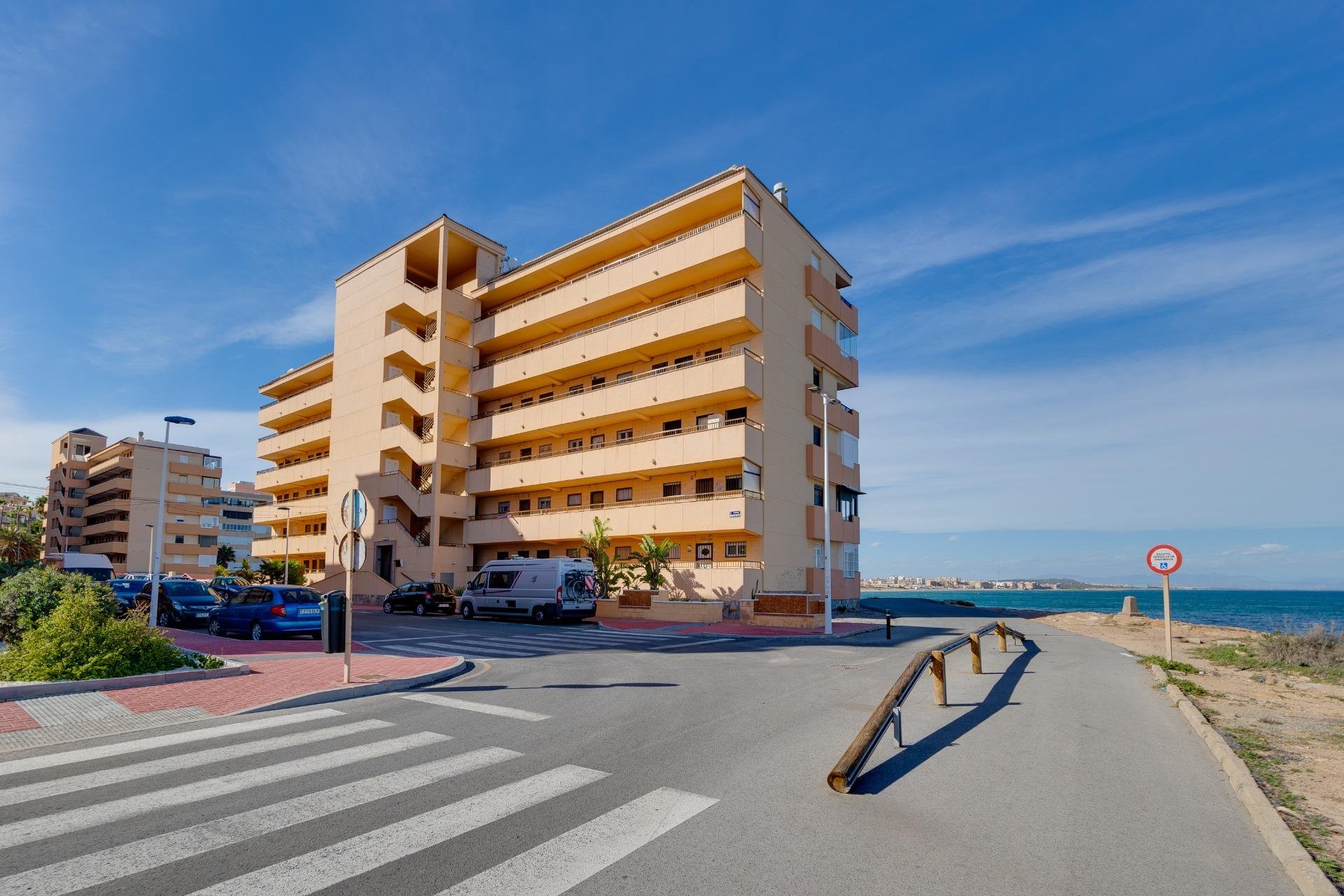 Revente - Apartamento - Torrevieja - Cabo cervera