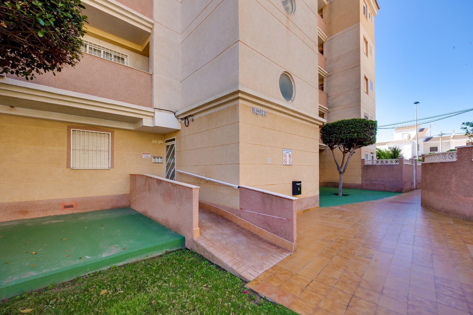 Revente - Apartamento - Torrevieja - Calas blanca