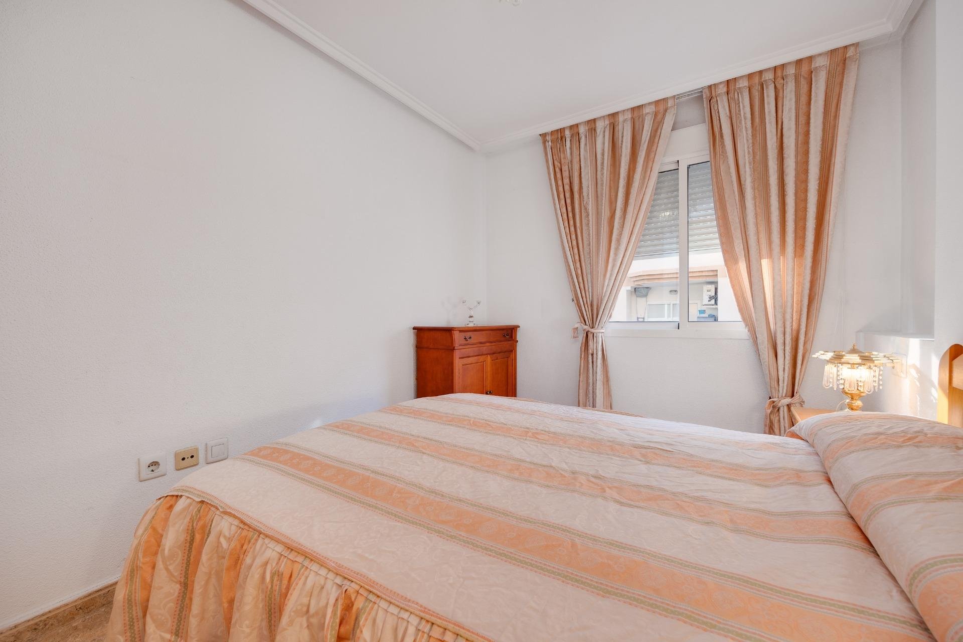 Revente - Apartamento - Torrevieja - Centro