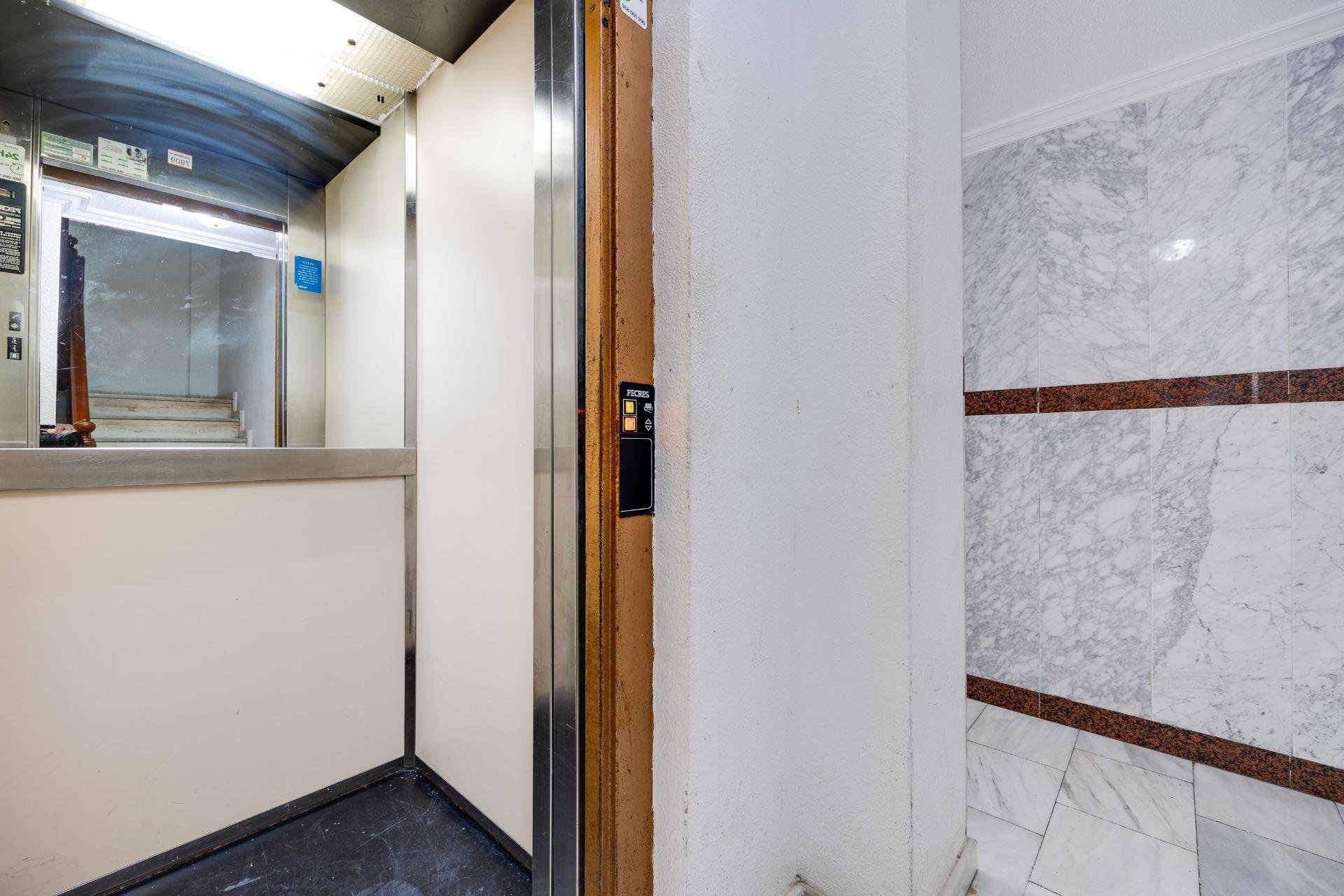 Revente - Apartamento - Torrevieja - Centro