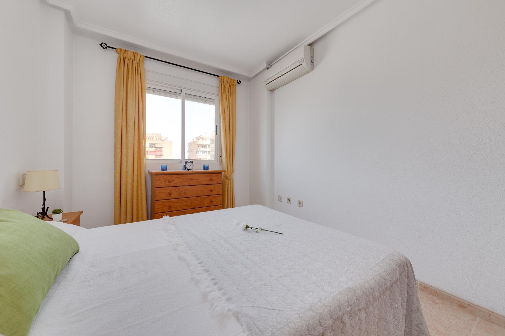 Revente - Apartamento - Torrevieja - Centro