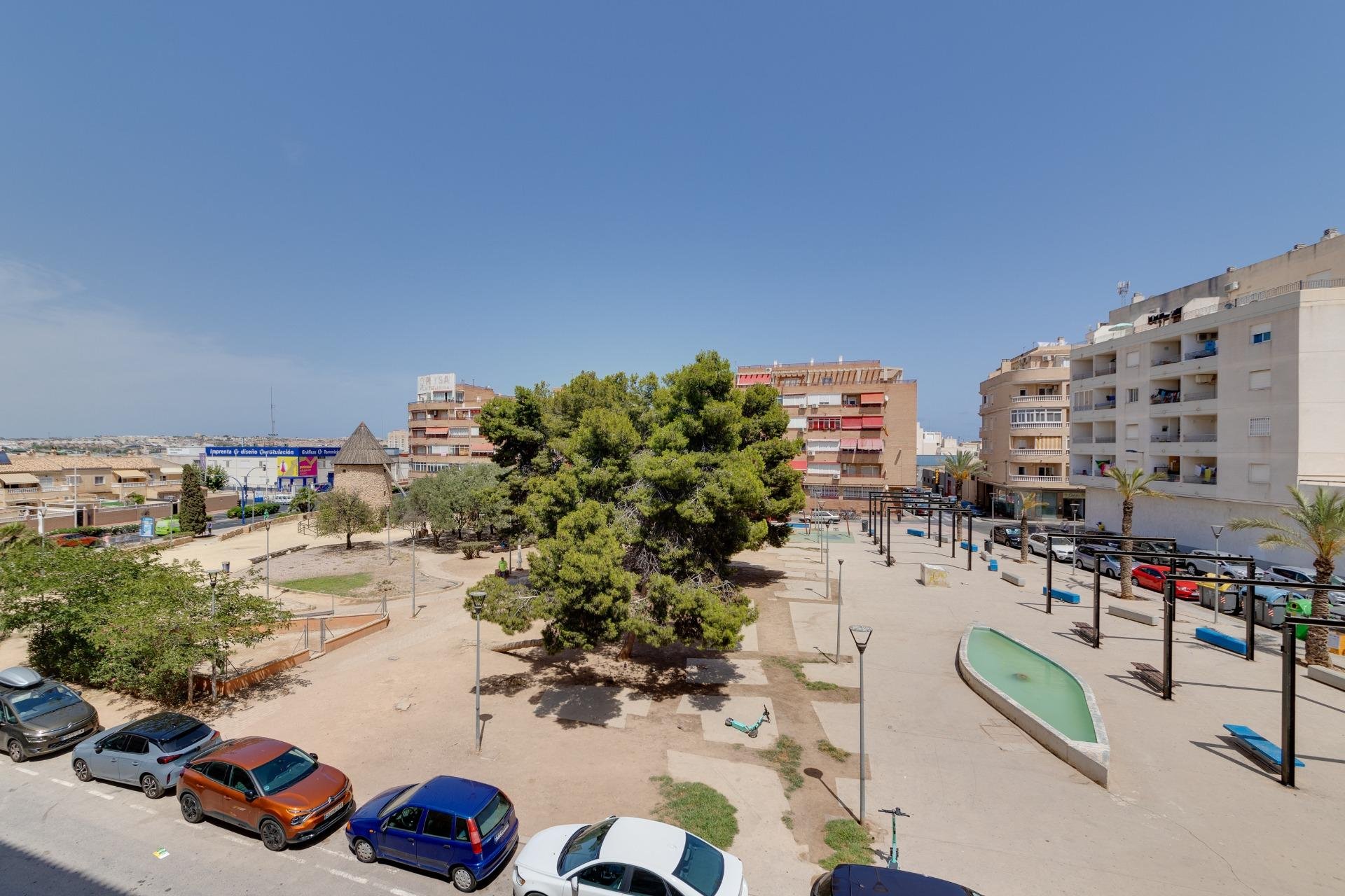 Revente - Apartamento - Torrevieja - Centro