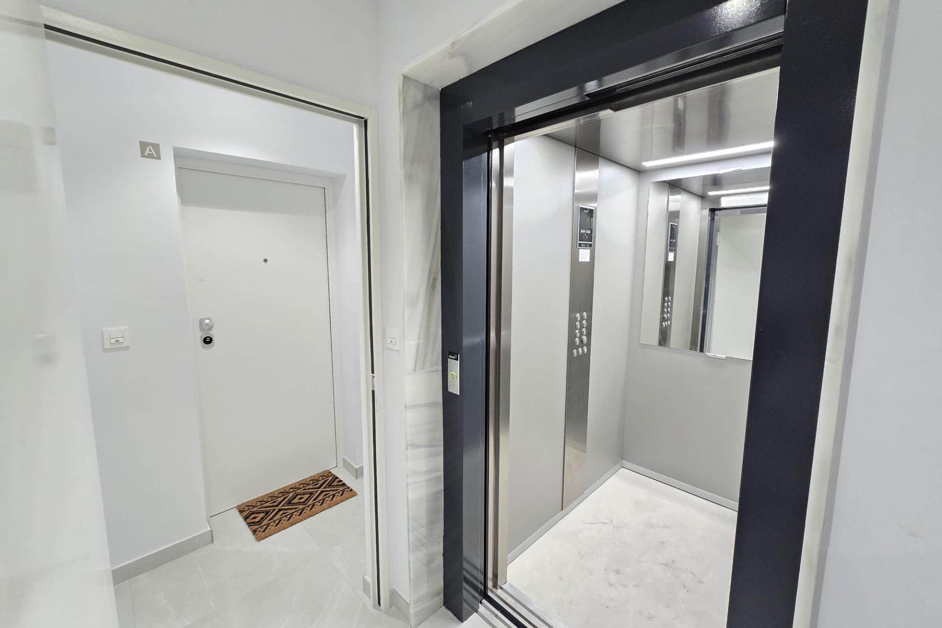 Revente - Apartamento - Torrevieja - Estacion de autobuses