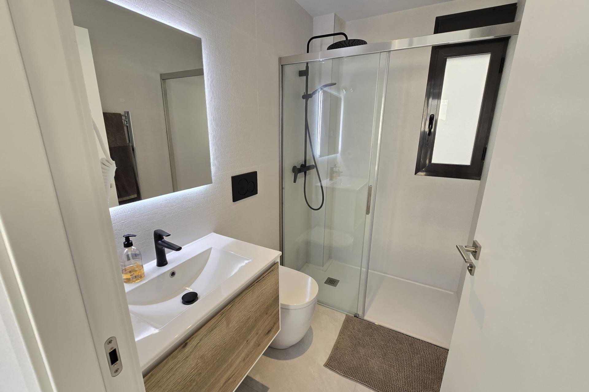 Revente - Apartamento - Torrevieja - Estacion de autobuses