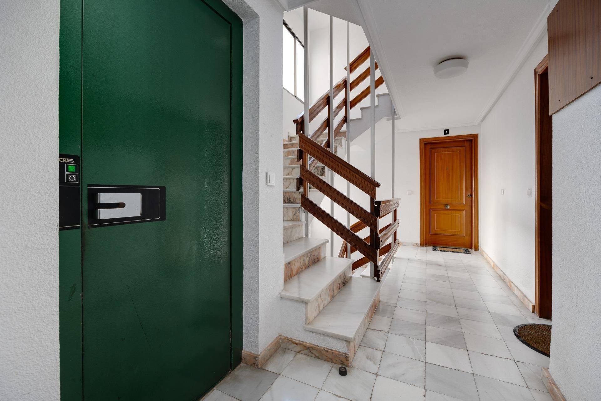 Revente - Apartamento - Torrevieja - Las Piscinas Naturales