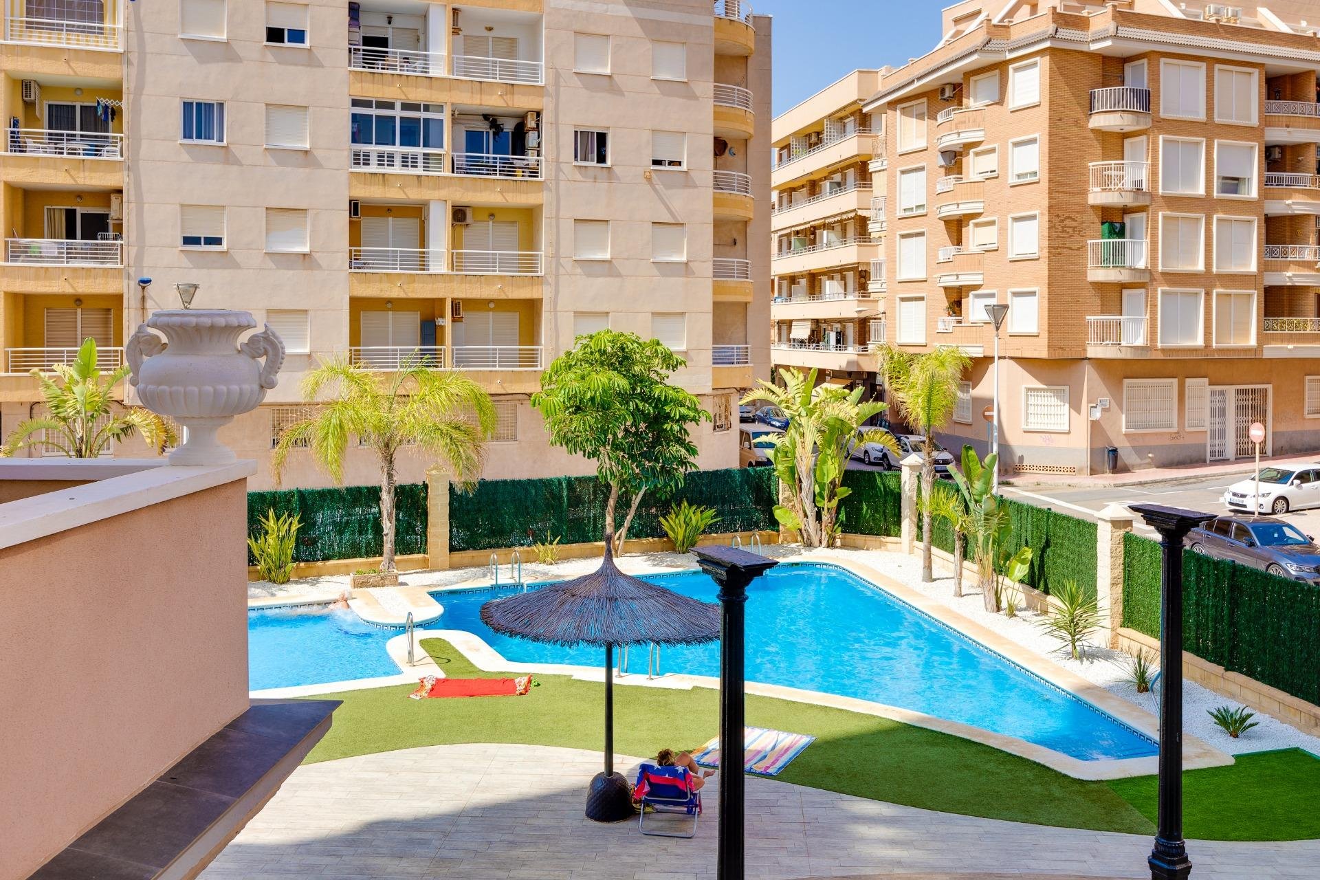 Revente - Apartamento - Torrevieja - Playa de los Locos