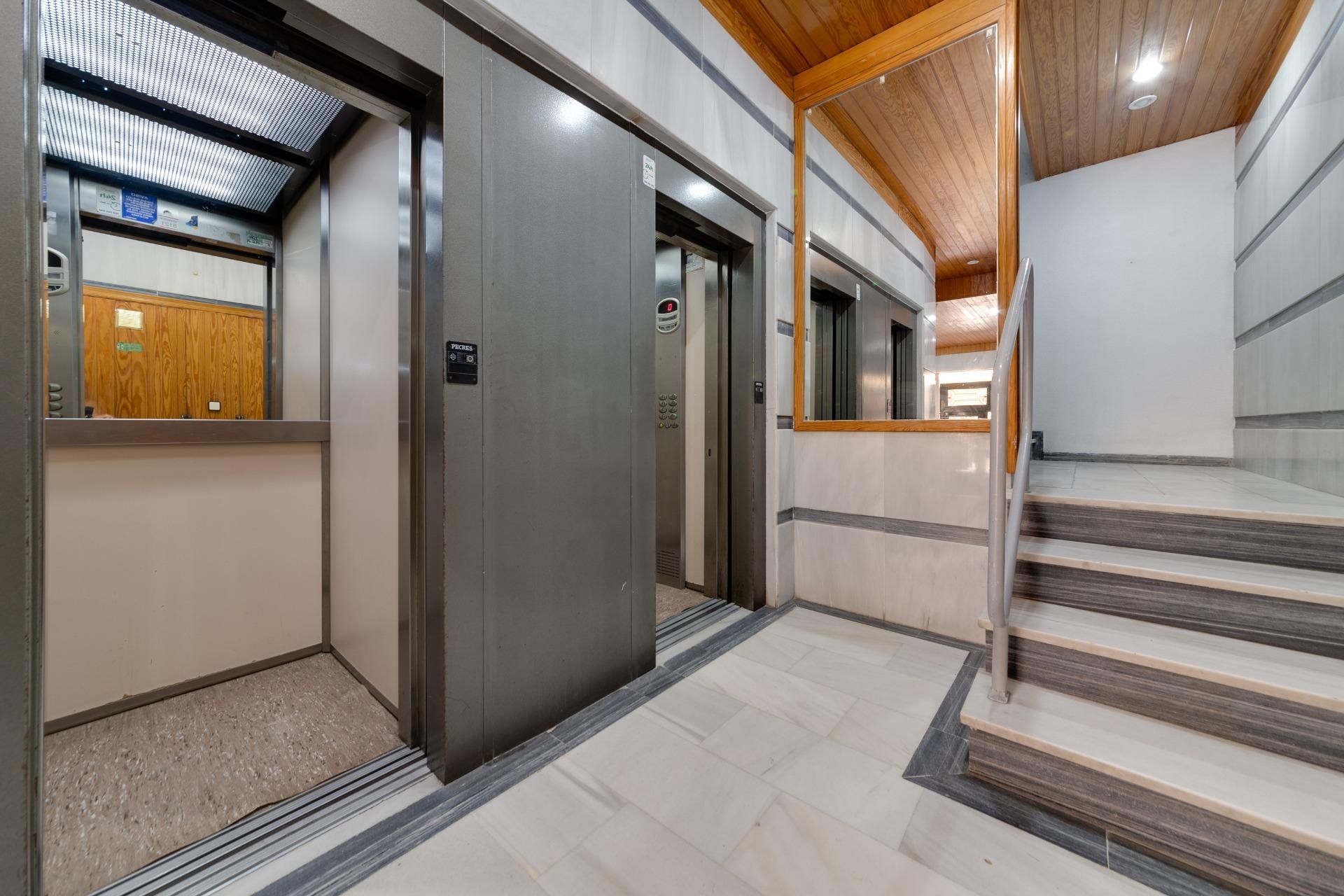 Revente - Apartamento - Torrevieja - Playa de los Locos