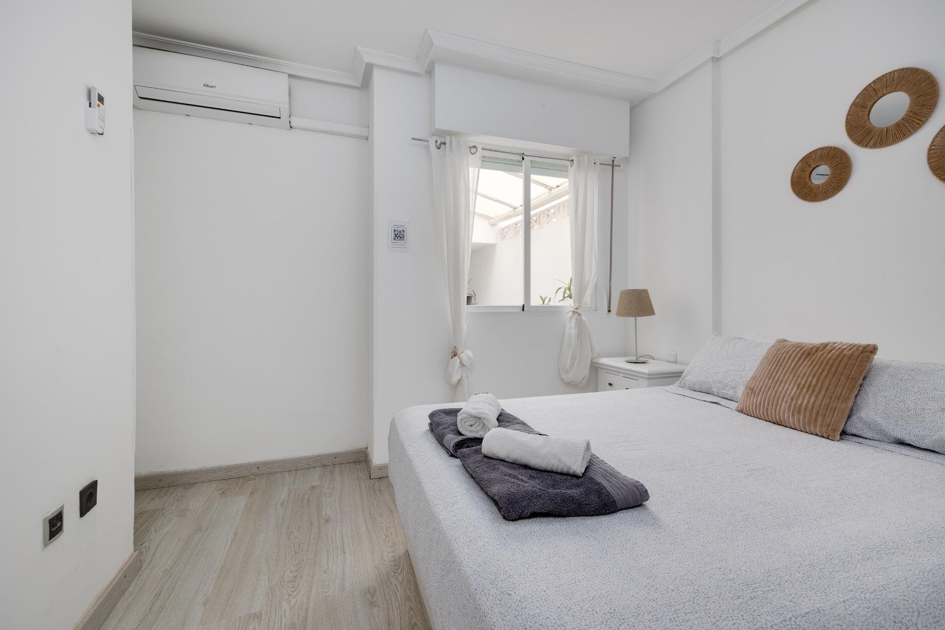 Revente - Apartamento - Torrevieja - Playa de los Locos