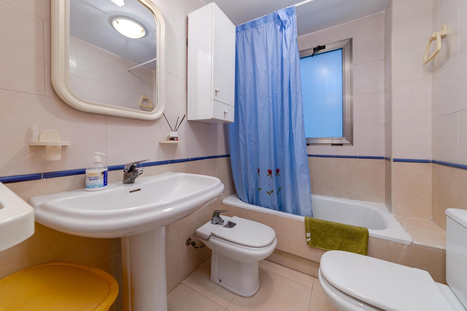 Revente - Apartamento - Torrevieja - Playa de los Locos