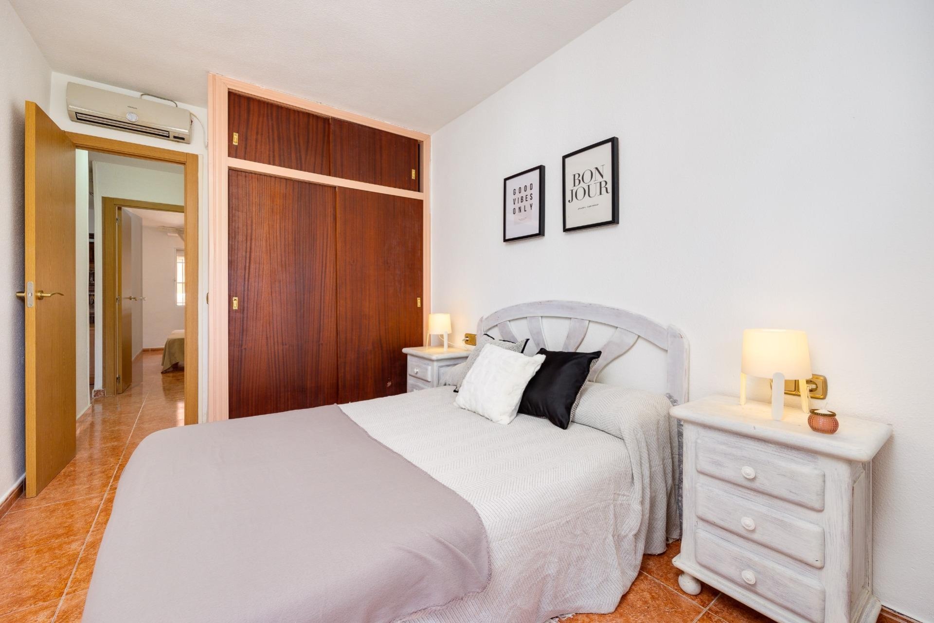 Revente - Apartamento - Torrevieja - Playa de los Naufragos